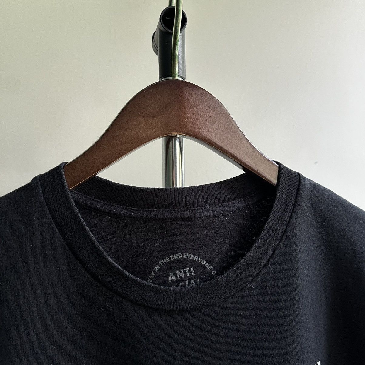 Anti Social Social Club Anti Social Social Club Smells Bad Tee Size US XL / EU 56 / 4 - 8 Thumbnail