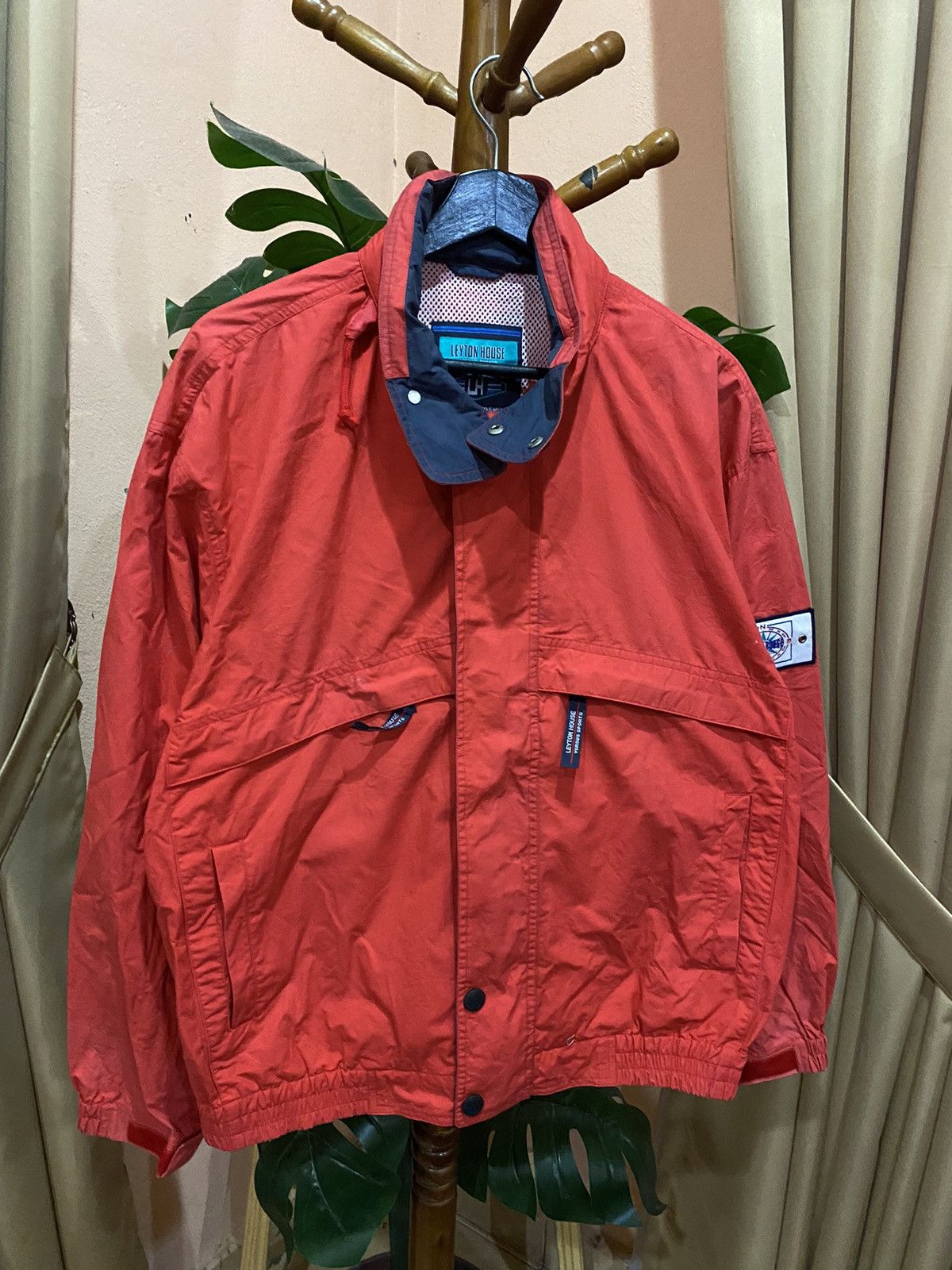 Vintage Leyton House Vintage Sports Jacket | Retro Racing-Inspired Size US M / EU 48-50 / 2 - 3 Thumbnail