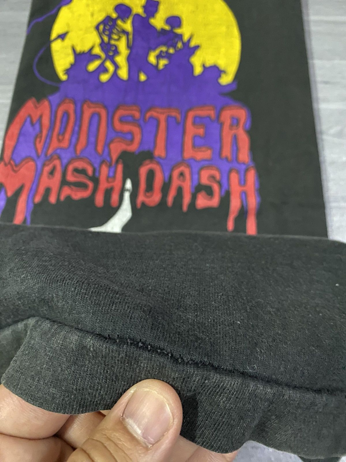 Vintage Vintage Monster Mash Dash T-Shirt Size US XL / EU 56 / 4 - 18 Thumbnail