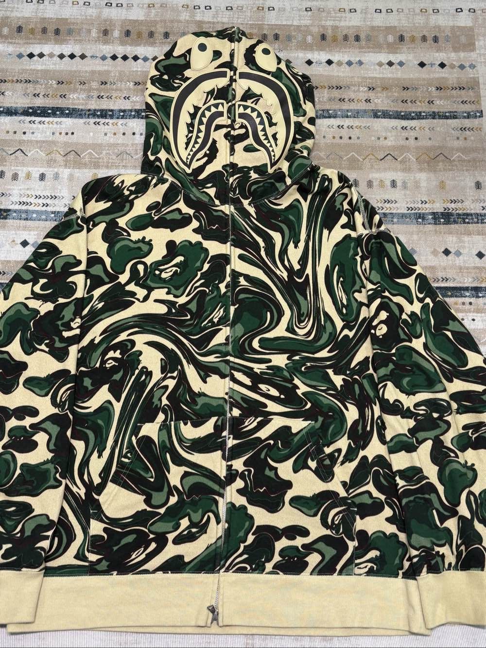 Bape A BATHING APE Marble Camo Shark Hoodie Size XXL Size US XXL / EU 58 / 5 - 1 Thumbnail