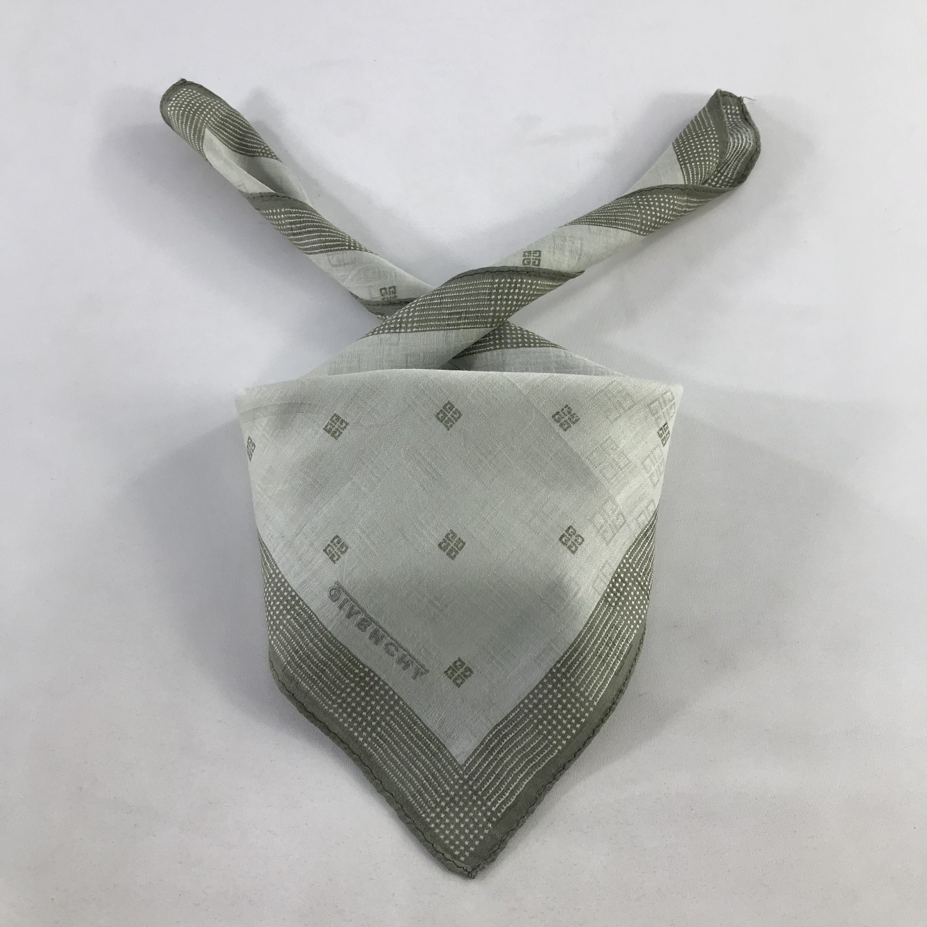 Vintage Givenchy Bandana/ Handkerchief / Neckerchief Size ONE SIZE - 1 Thumbnail