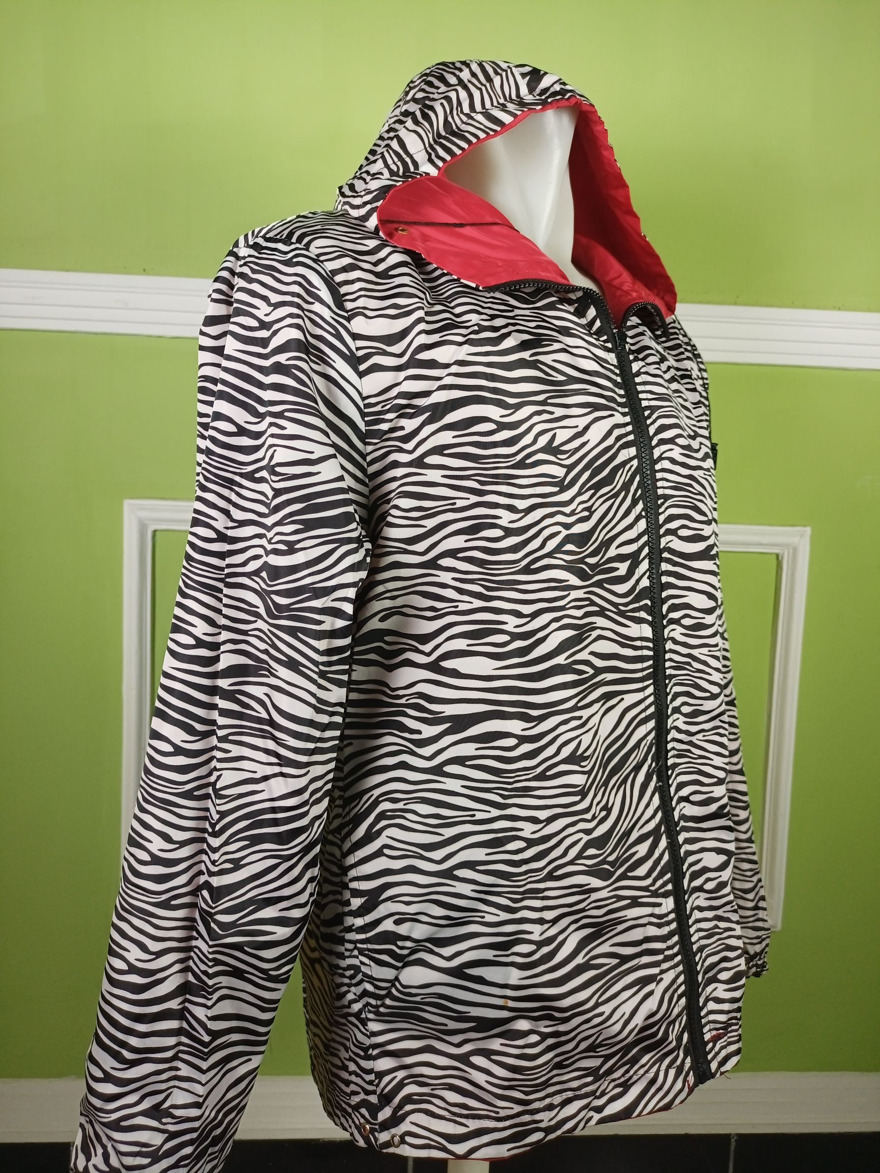 Japanese Brand BIGBANG Reversible Animal Print Wind breaker Zip Hoodie Size US L / EU 52-54 / 3 - 8 Thumbnail