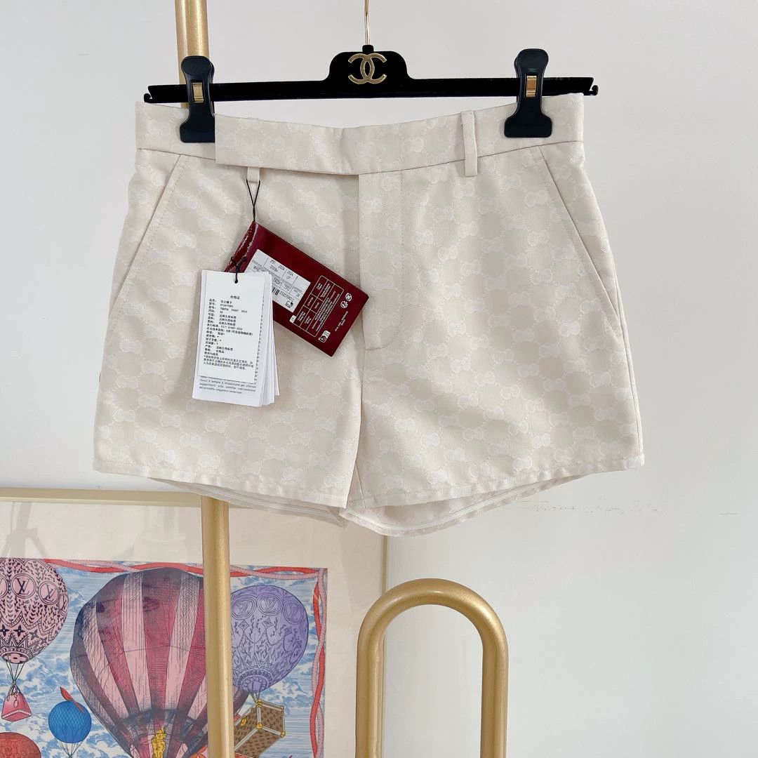 Gucci Gucci GG monogram top & shorts set 36/38 Size XS / US 0-2 / IT 36-38 - 5 Thumbnail