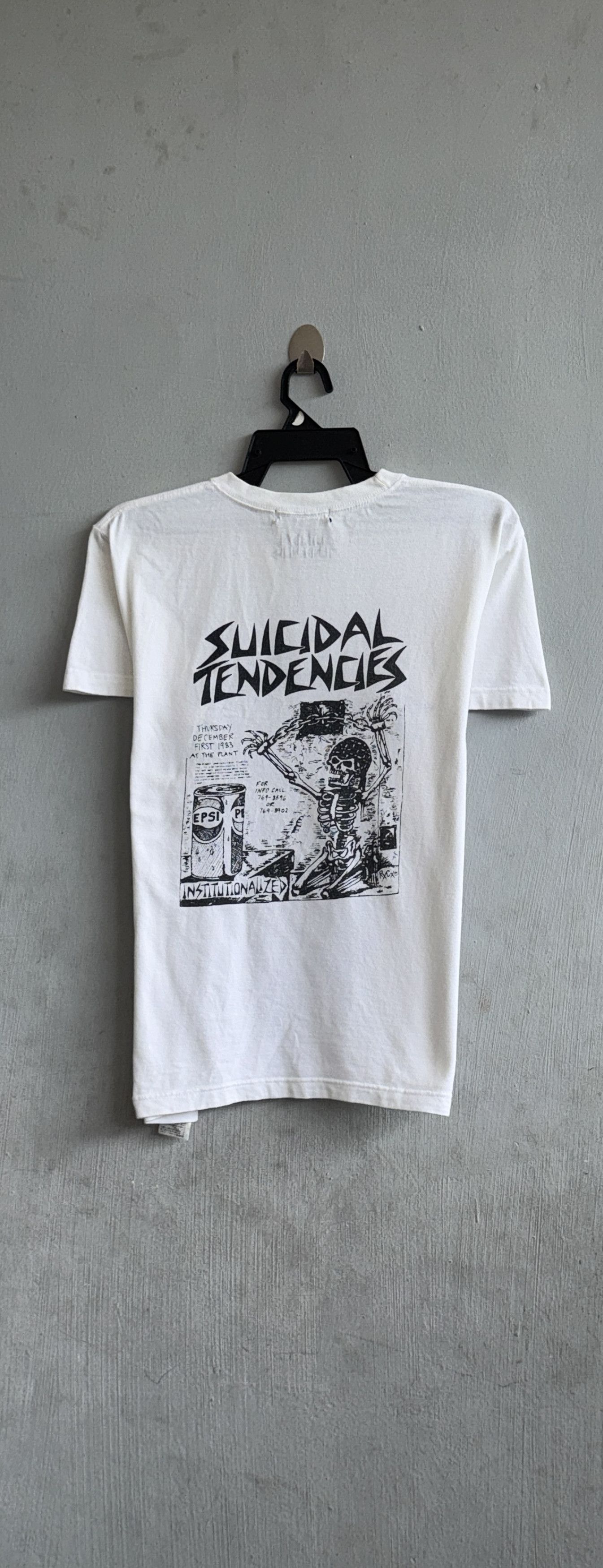 Band Tees Suicidal Tendencies Institutionalized Metal Vintage Shirt Size US L / EU 52-54 / 3 - 1 Thumbnail