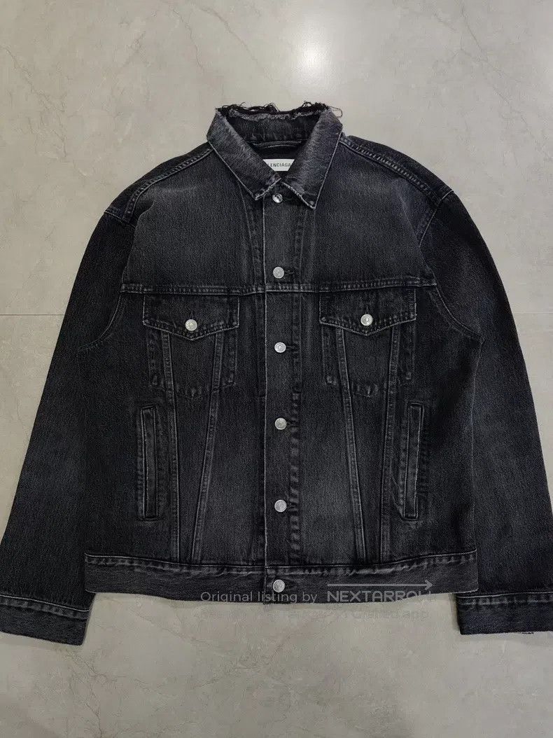 Balenciaga Balenciaga Denim Jacket Size XXS / US 00 / IT 34 - 1 Thumbnail