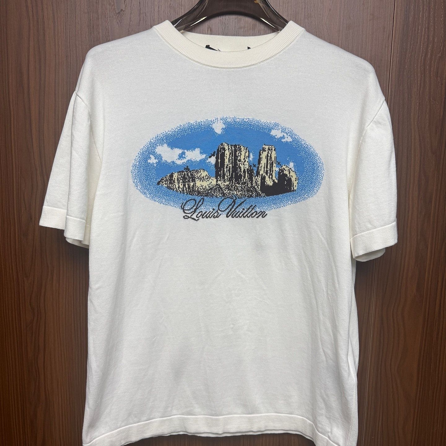 Louis Vuitton Louis Vuitton Graphic Print T-Shirt Size S Size US S / EU 44-46 / 1 - 1 Thumbnail
