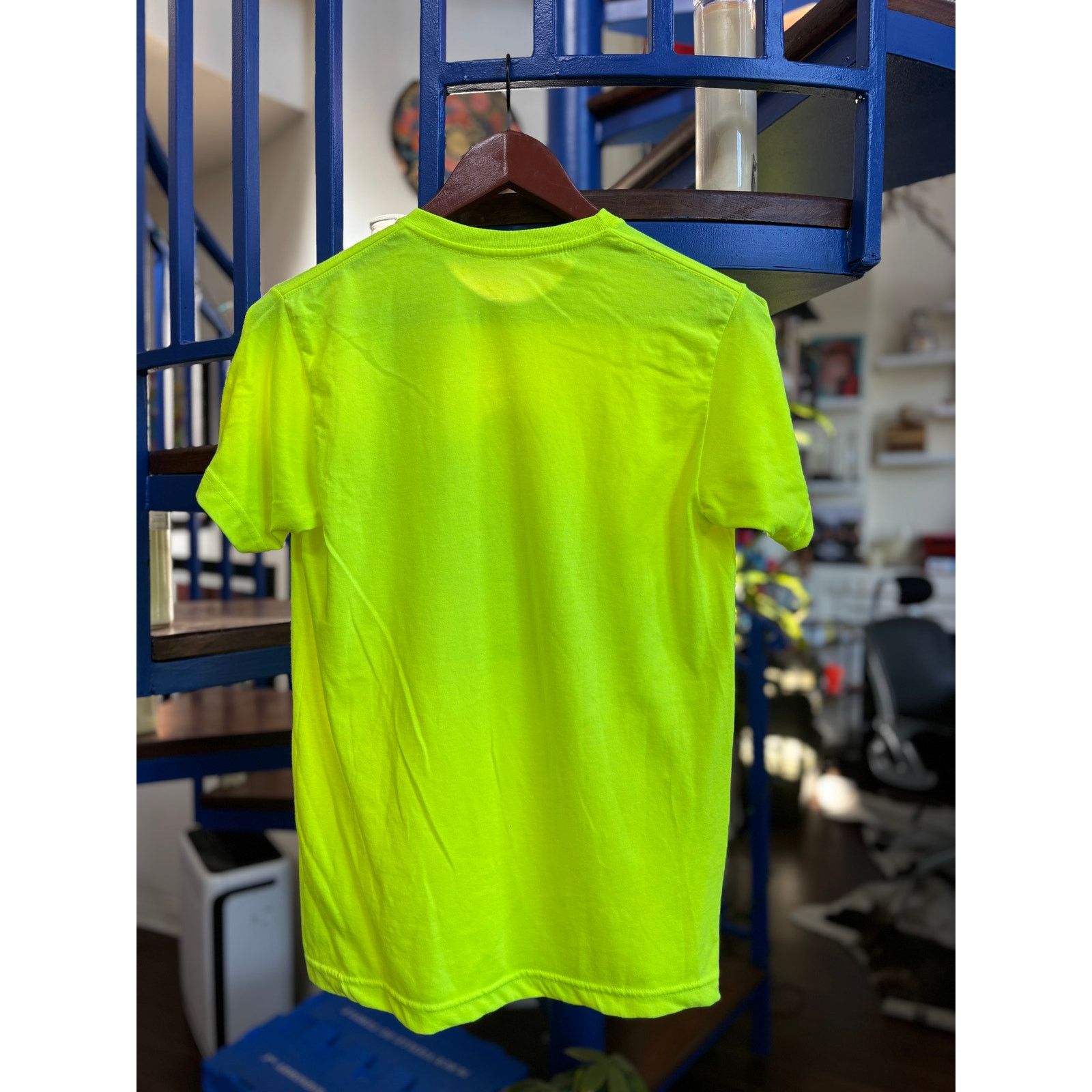 J Balvin J Balvin Medellín 2019 Exclusive Artist Tee Size L Size US L / EU 52-54 / 3 - 2 Thumbnail