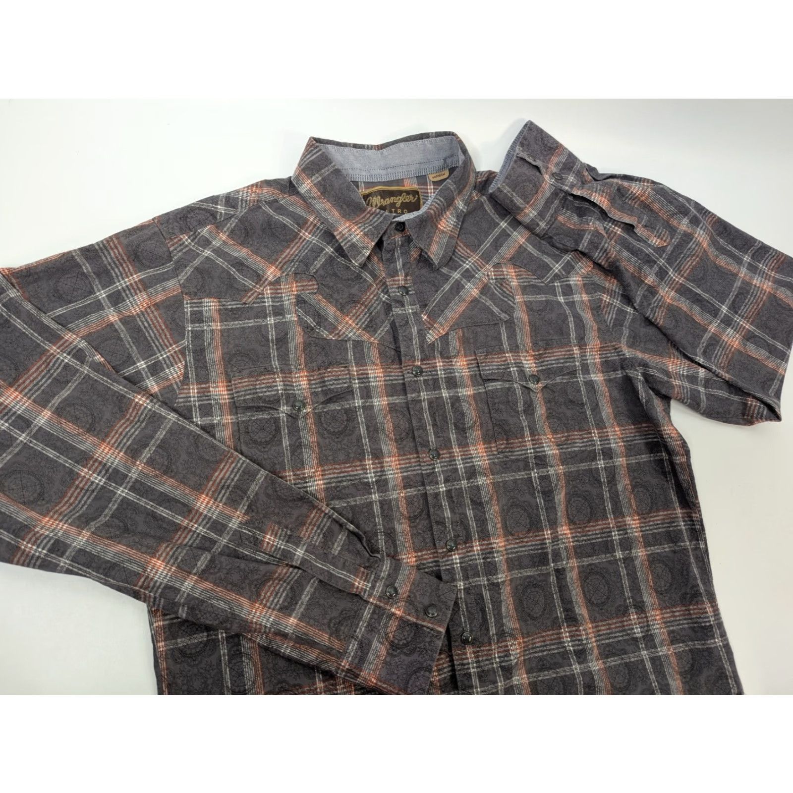 Wrangler Wrangler Retro Western Pearl Snap Long Sleeve Premium Shirt MVR185M Big & Tall Gray Cotton Button-Up Plaid Cowboy Western Mens Clothing Size US L / EU 52-54 / 3 - 2 Thumbnail