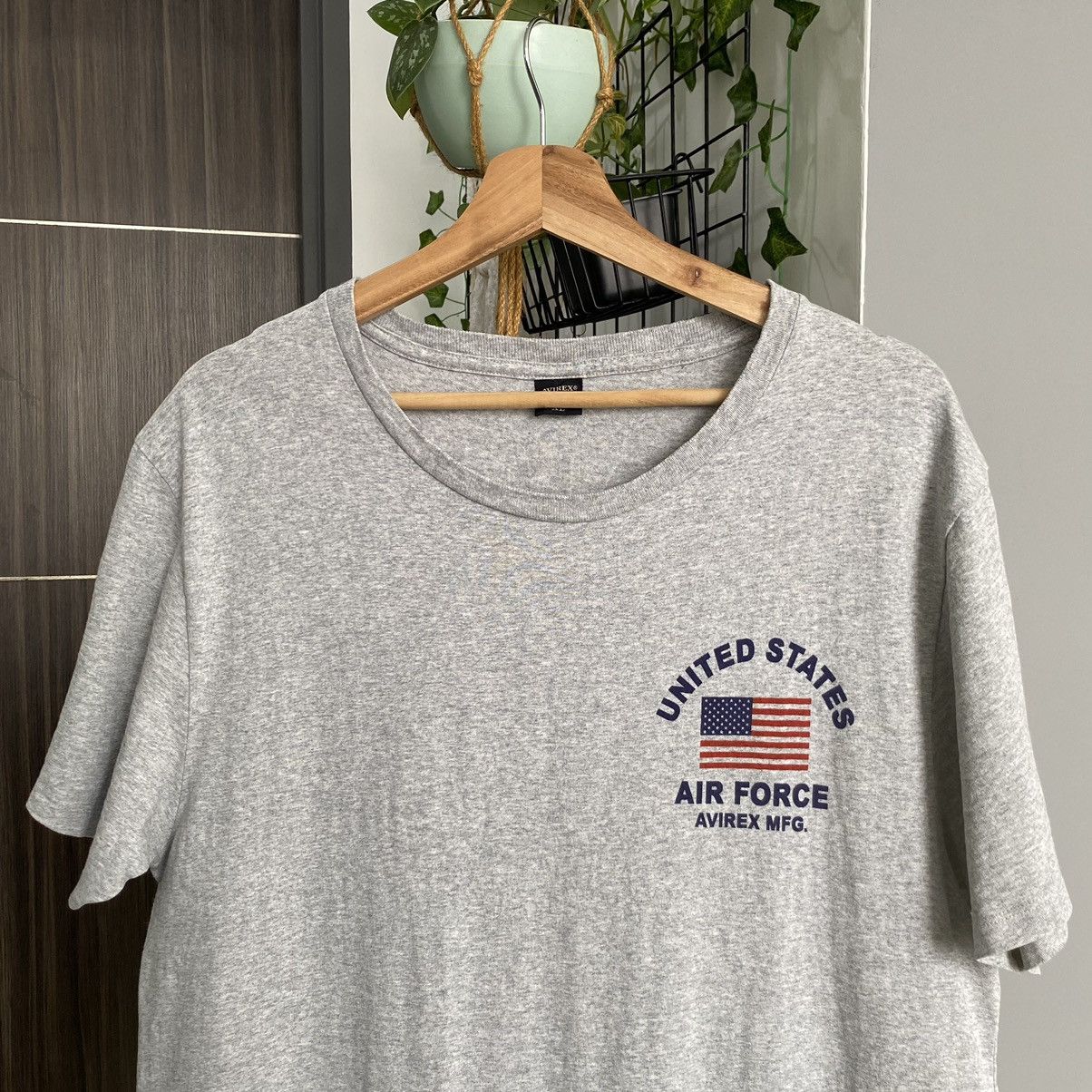 Avirex Vintage Avirex US Air Force ERD PORNSTAR GRUNGE TEE Size US XL / EU 56 / 4 - 5 Thumbnail