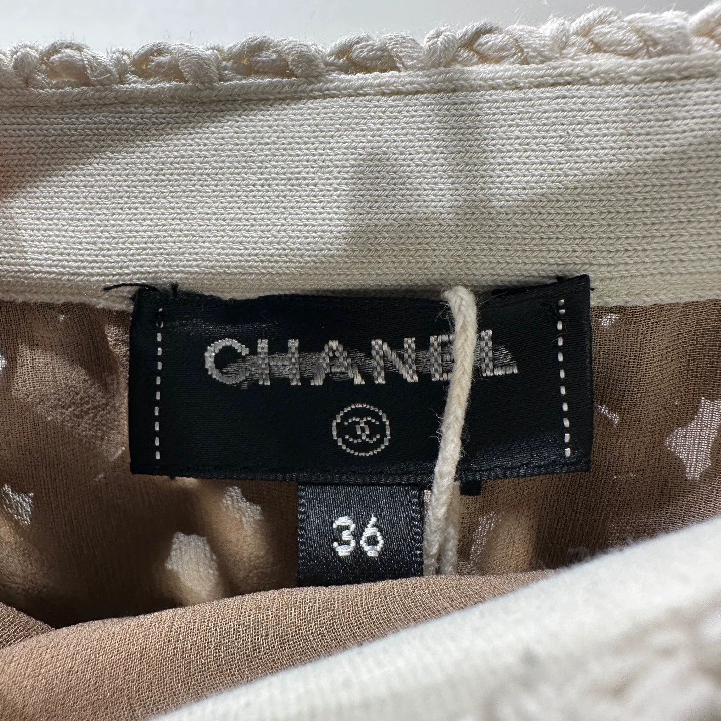 Chanel Chanel feb402 color blocked cutout silk skirt 36 Size 26" / US 2 / IT 38 - 3 Thumbnail
