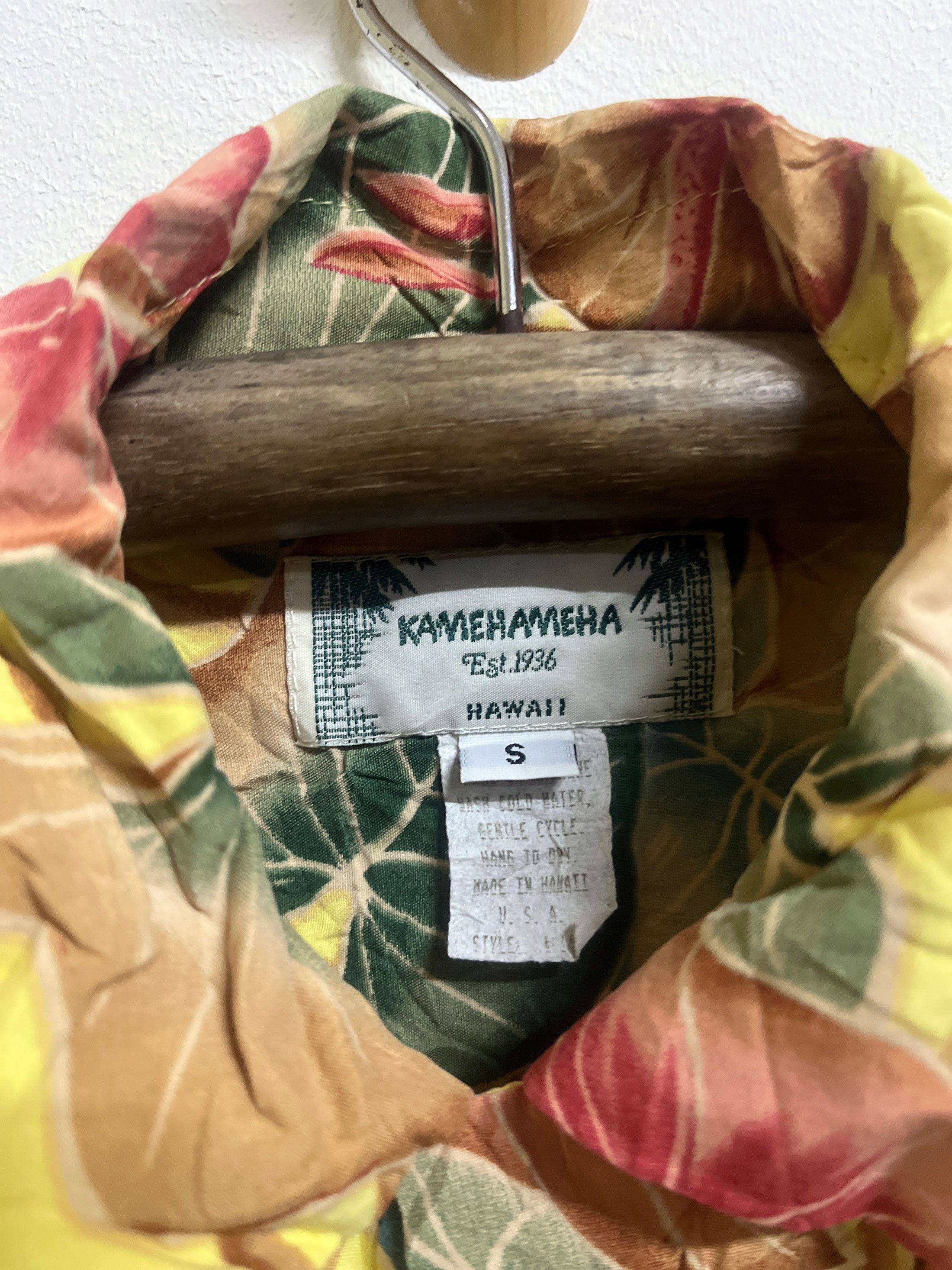 Individualized Shirts Vintage Kamehameha Short Sleeve Hawaii Hawaiian Size US S / EU 44-46 / 1 - 2 Thumbnail