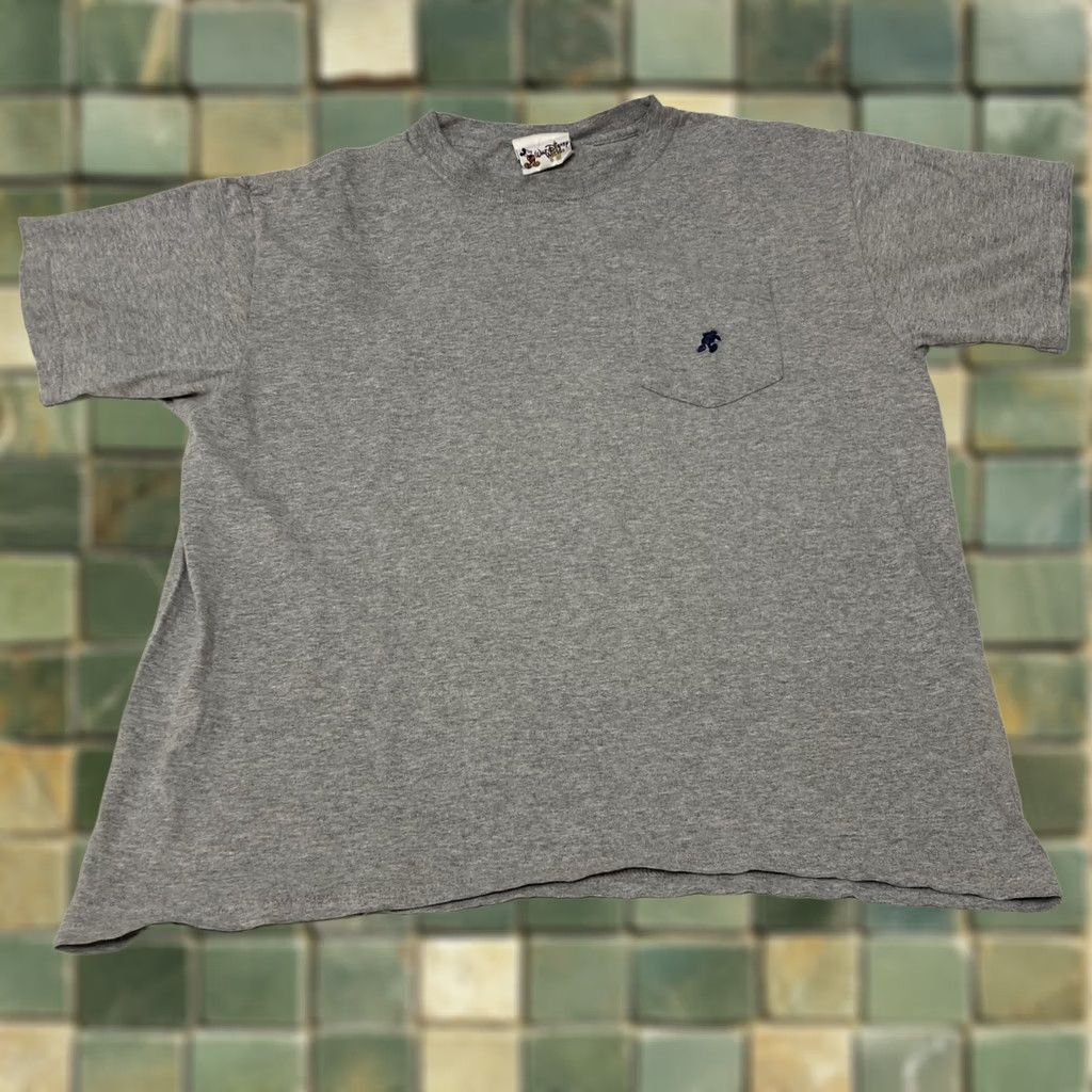 Disney VINTAGE Walt Disney World T Shirt Mickey Mens Medium Gray Pocket Essential Size US M / EU 48-50 / 2 - 1 Thumbnail