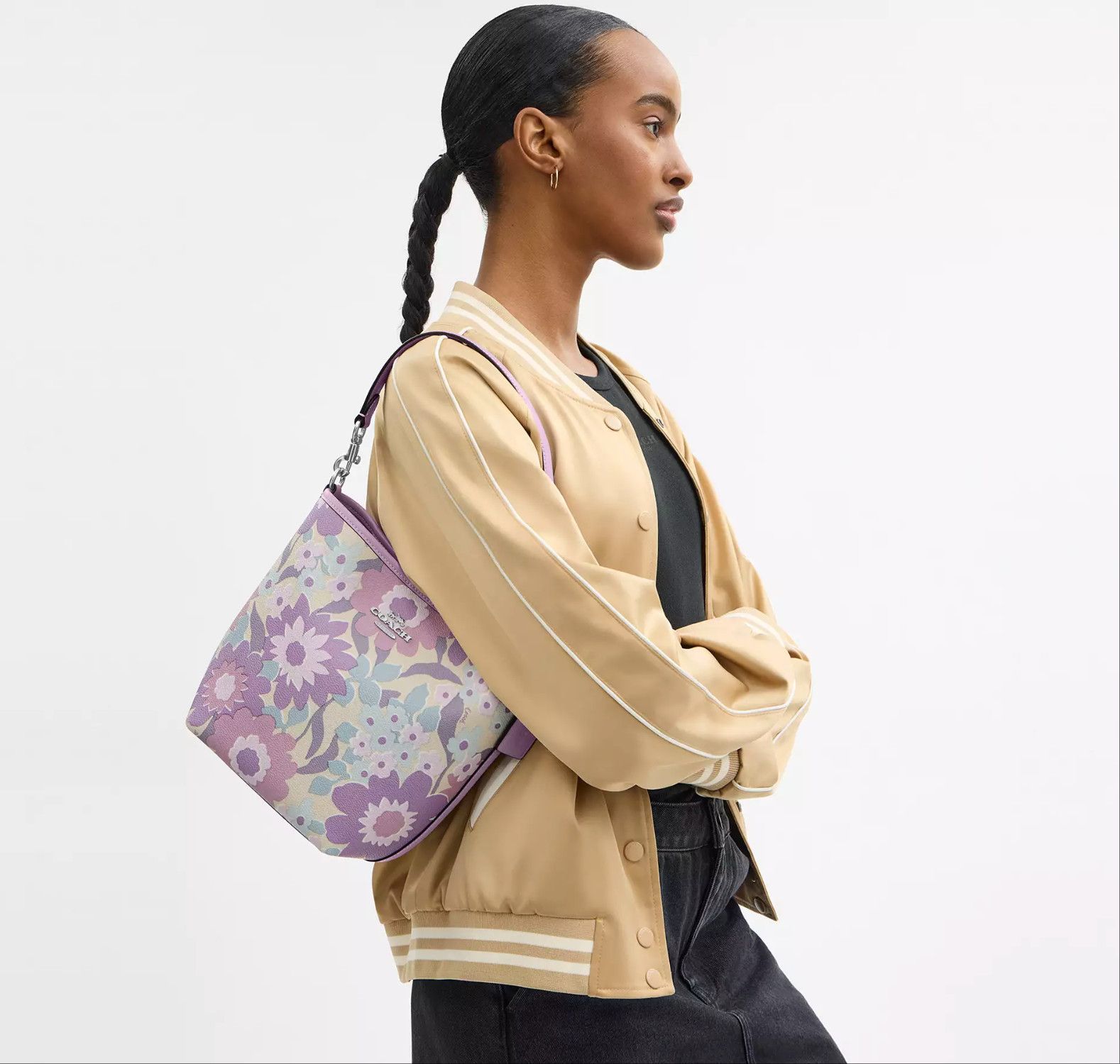 Coach NWT Coach City Bucket Bag With Floral Print CBG77 Size ONE SIZE - 10 Thumbnail