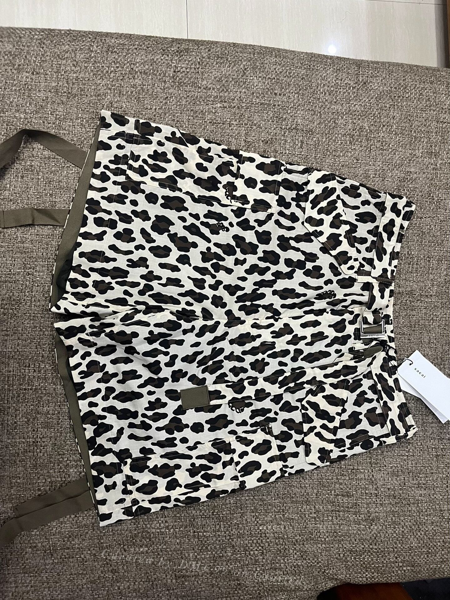 Sacai Sacai 25SS Leopard Cargo Shorts Size US 26 / EU 42 - 1 Thumbnail