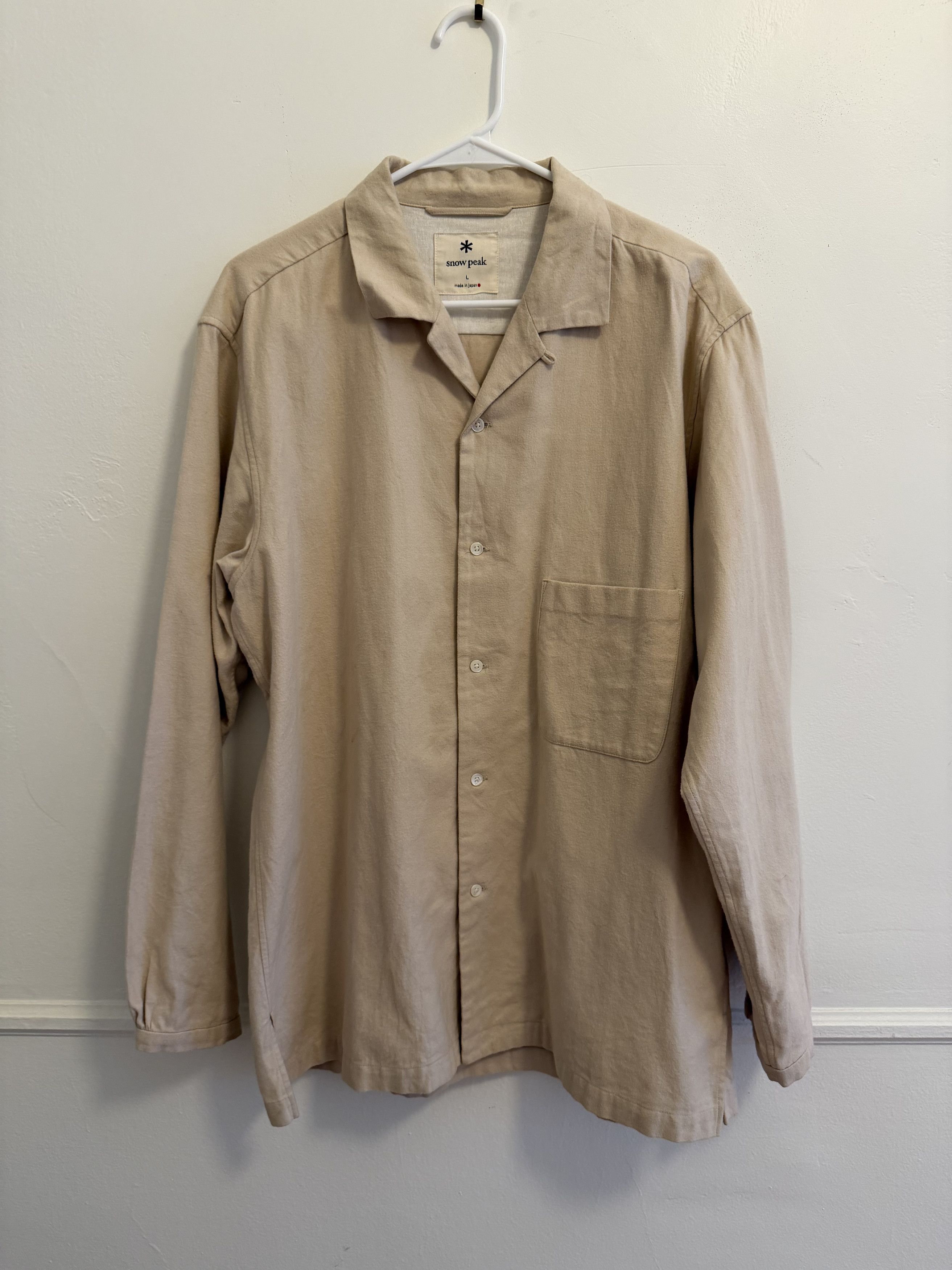 Snow Peak Snow Peak Organic Cotton Suede Ecru Button Up, Size L Size US L / EU 52-54 / 3 - 1 Thumbnail