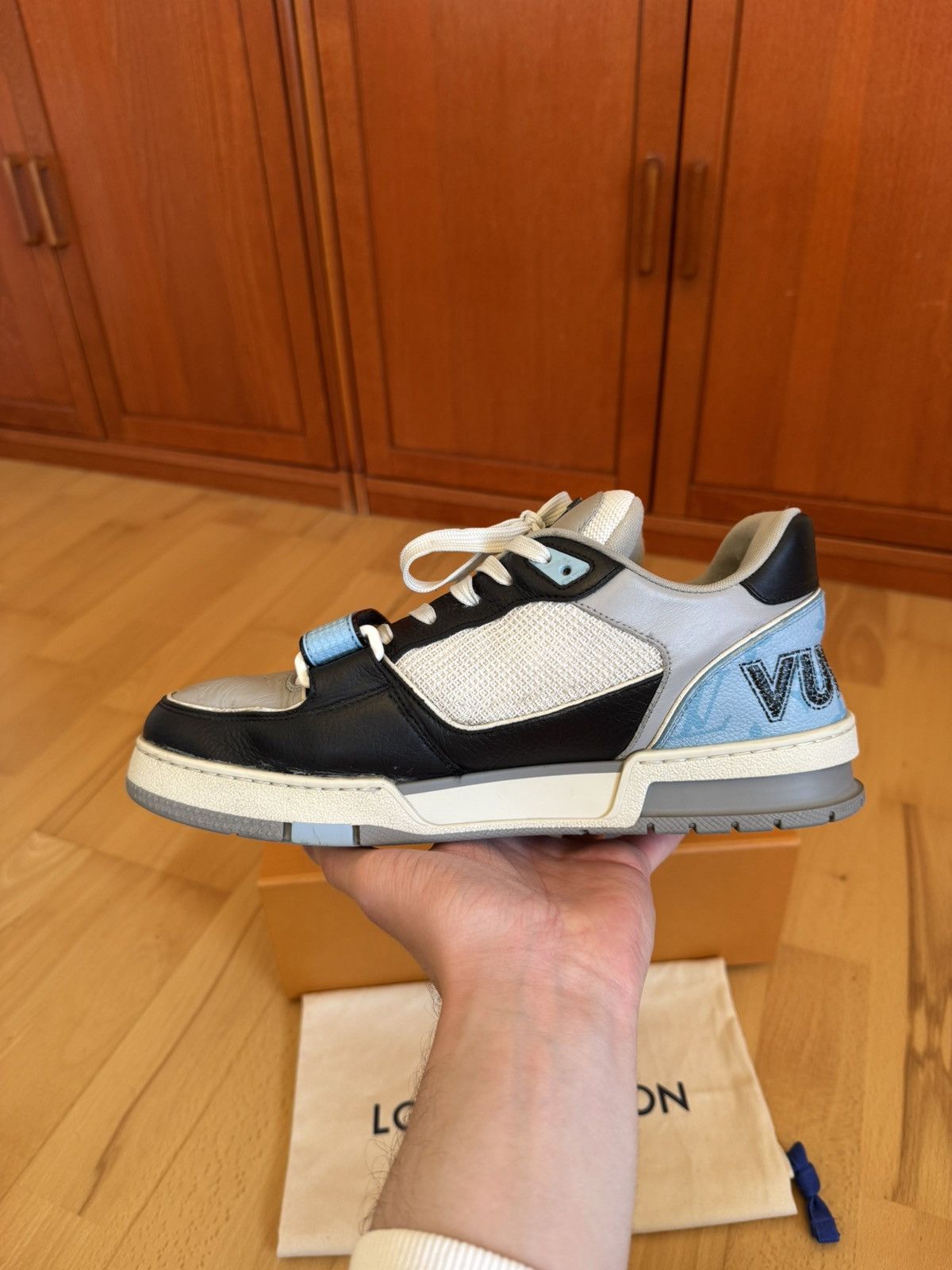 Louis Vuitton Louis Vuitton LV Trainer Velcro Strap Black Blue Grey Size US 9.5 / EU 42-43 - 5 Thumbnail