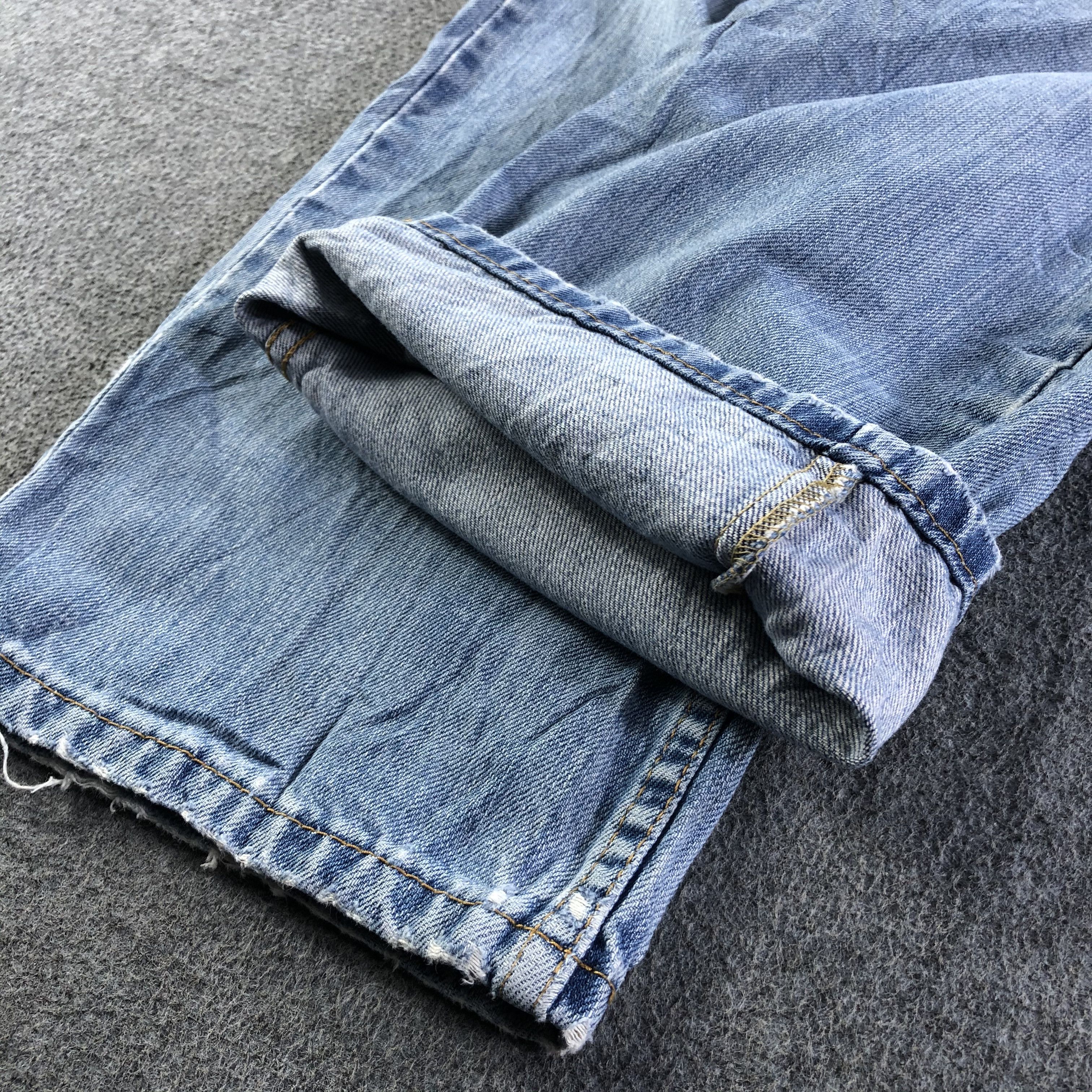 Levi's Vintage Blue Wash Levis 569 Jeans-J4201 Size US 35 - 7 Thumbnail