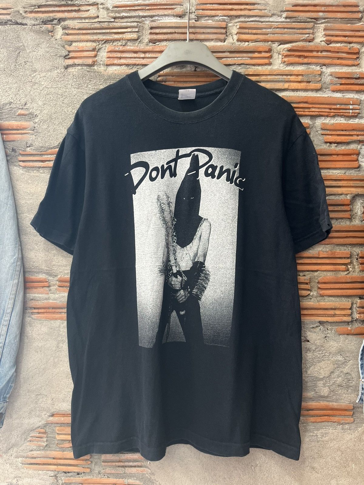 Band Tees Don’t Panic SABRE photos Punk Festival 00’s Tshirt Size US L / EU 52-54 / 3 - 2 Thumbnail