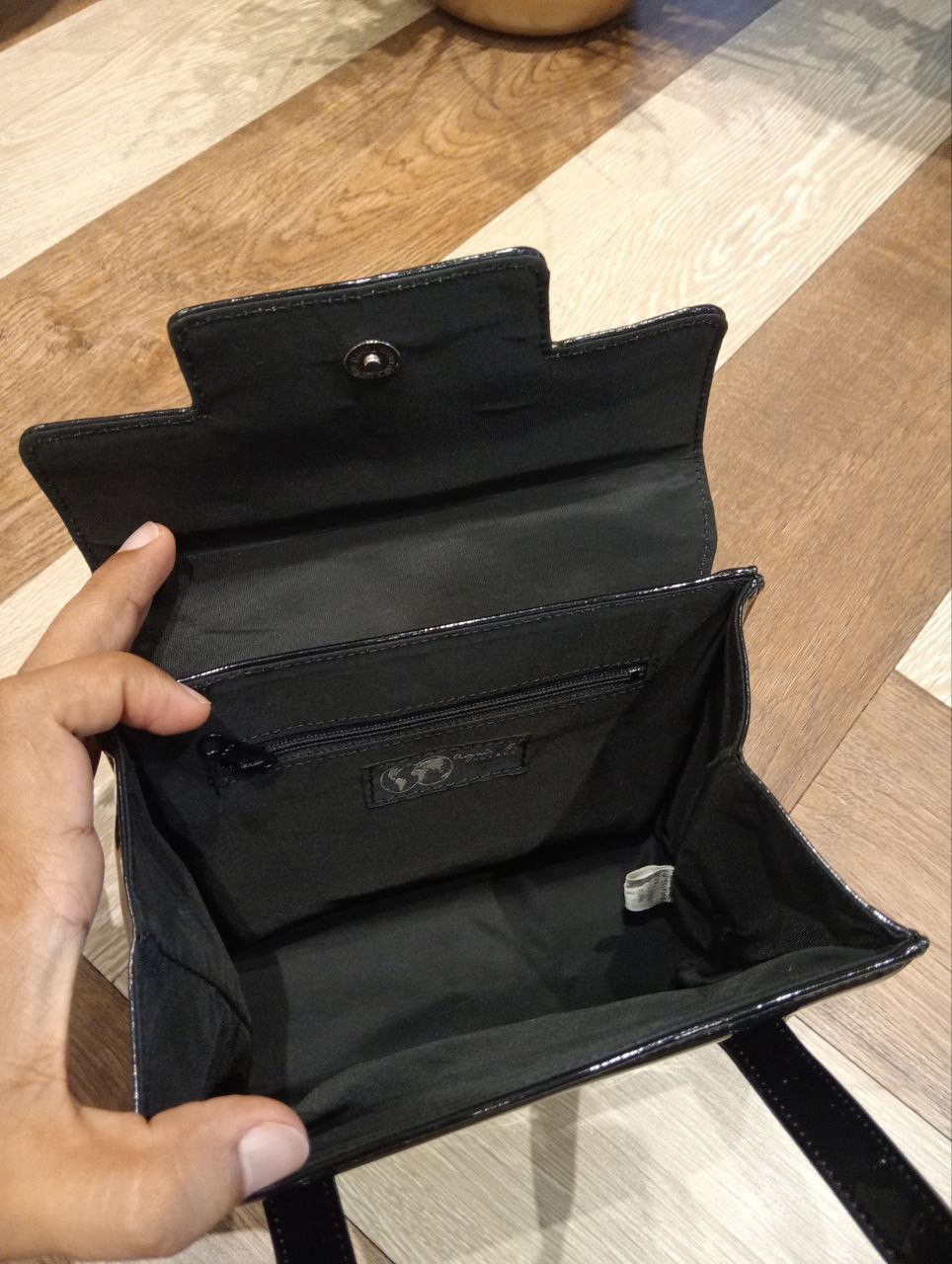 agnes b. AGNES B. VOYAGE MINI BAG - BLACK Size ONE SIZE - 10 Thumbnail