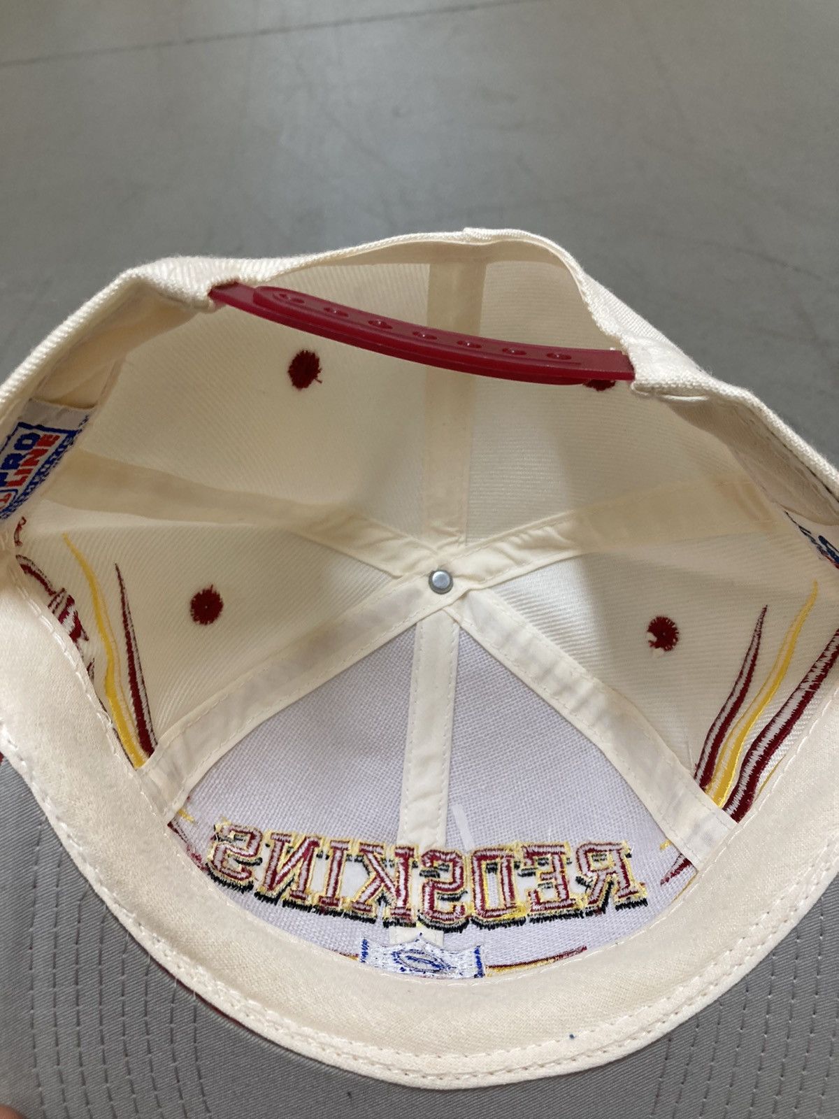 NFL × Vintage Crazy Vintage 90s Washington Redskins Rare Diamond Hat Size ONE SIZE - 6 Thumbnail
