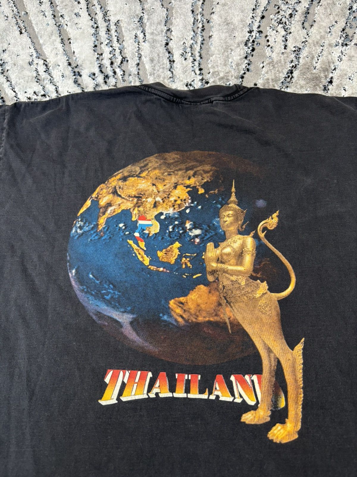 Band Tees × Vintage Vintage T shirt Thailand Buddha Temple graphic Japanese 90s Size US L / EU 52-54 / 3 - 4 Thumbnail