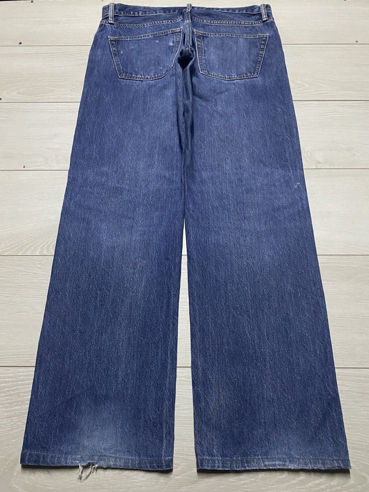 Uniqlo Vintage Japanese Brand Uniqlo Blue Wash Distressed Jeans Size US 35 - 2 Thumbnail