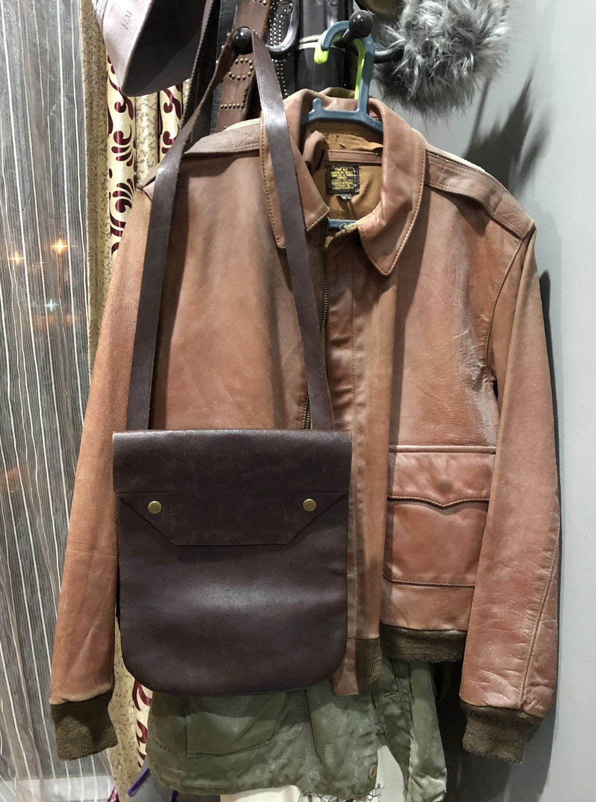 Comme des Garcons 🔥Rare🔥Vintage 80s Comme Des Garcons Cdg Leather Sling Bag Size ONE SIZE - 2 Thumbnail