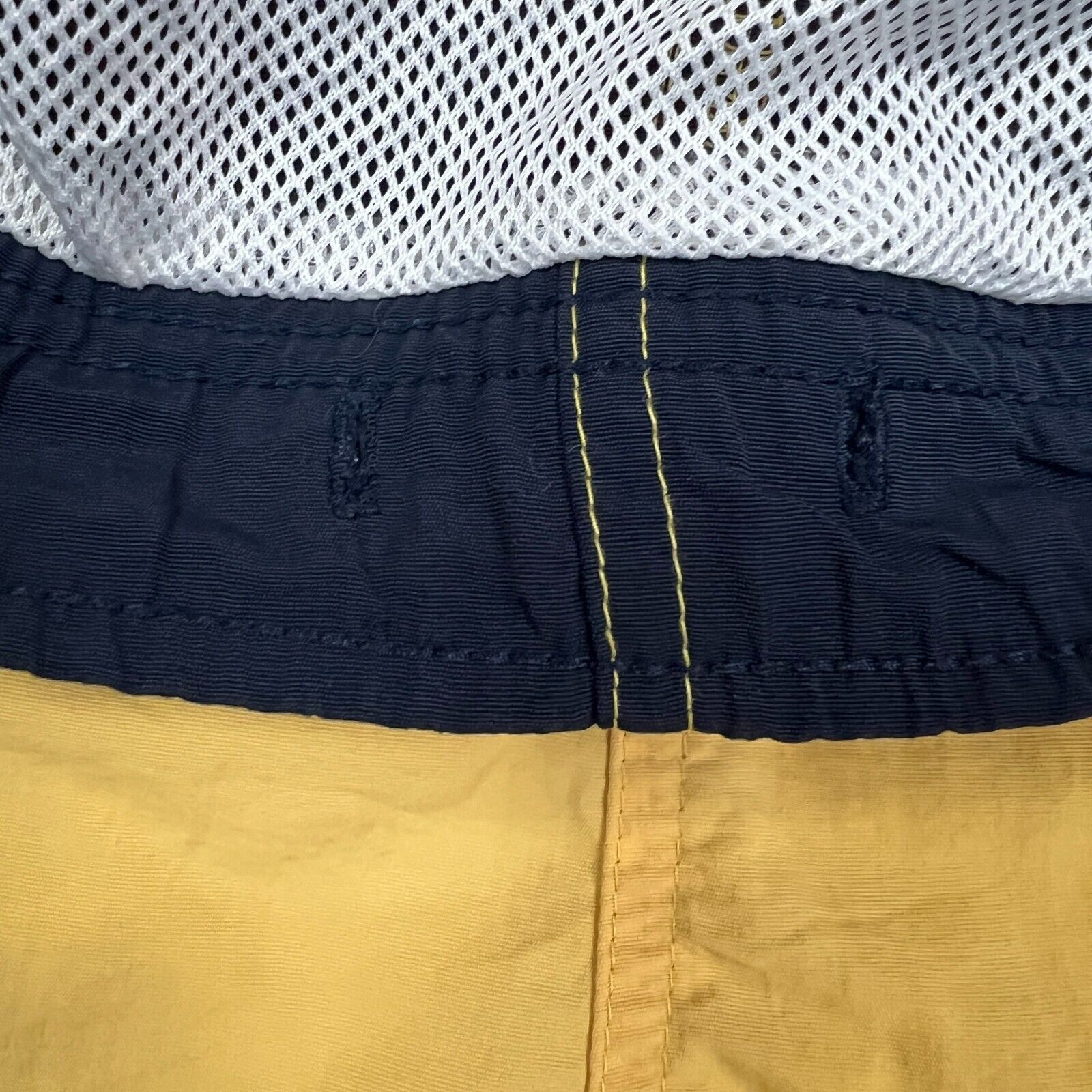 Nautica × Vintage Nautica Shorts Medium Spell Out Lined Classic Pocketed Cargo Size US 40 / EU 56 - 4 Thumbnail
