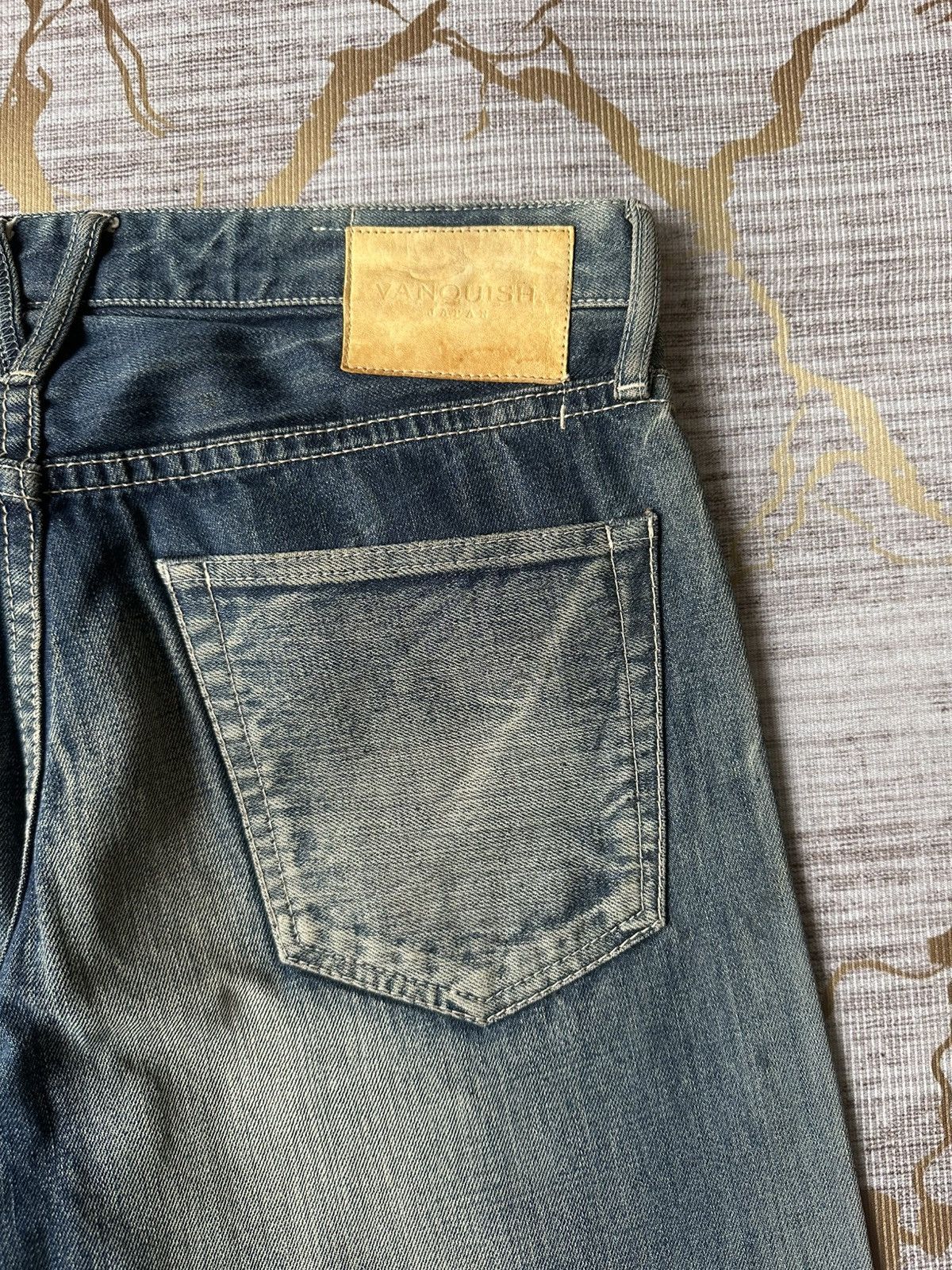 Vanquish Vanquish Tokyo Japan Blue Faded Denim Design Claw Marks Size US 33 - 19 Thumbnail
