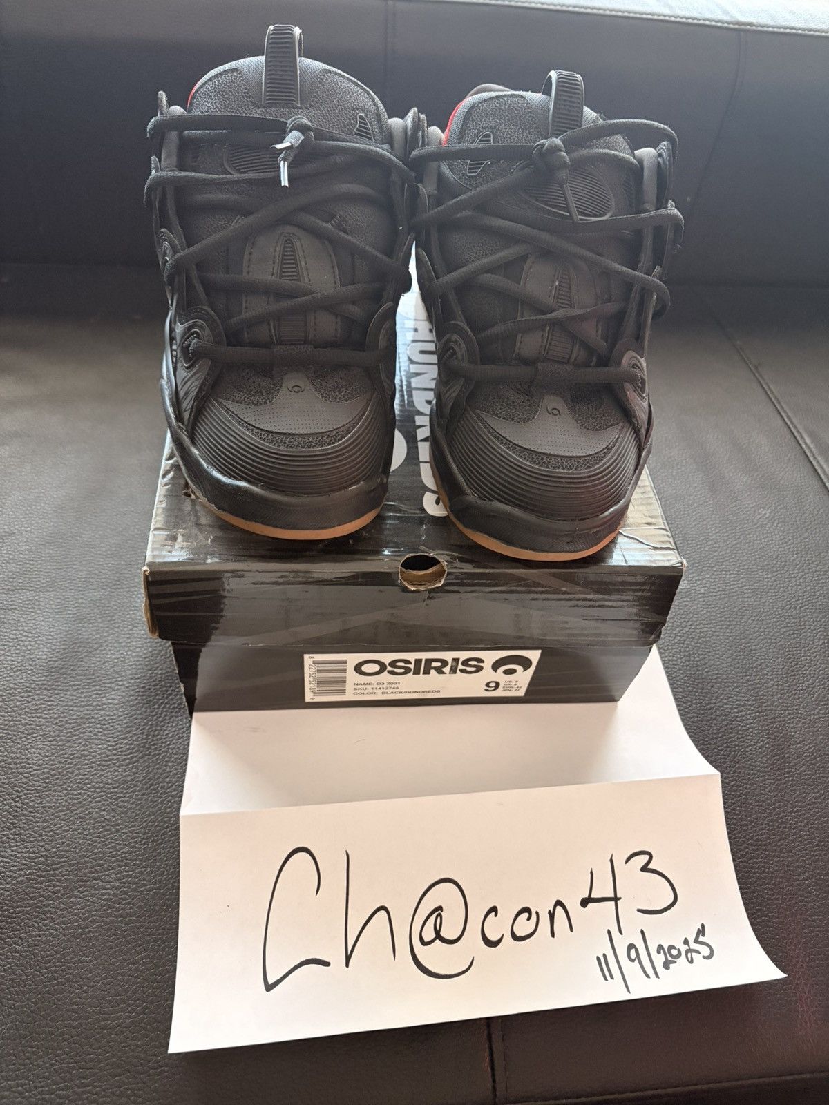 Osiris Hundreds collab Size US 9 / EU 42 - 1 Thumbnail