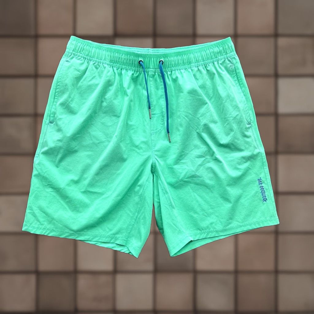 Vintage Bamboo Shorts Men 32 Green Beach Board Inseam 8 in Casual Regular Pockets Logo Attachment Size US 32 / EU 48 - 1 Thumbnail