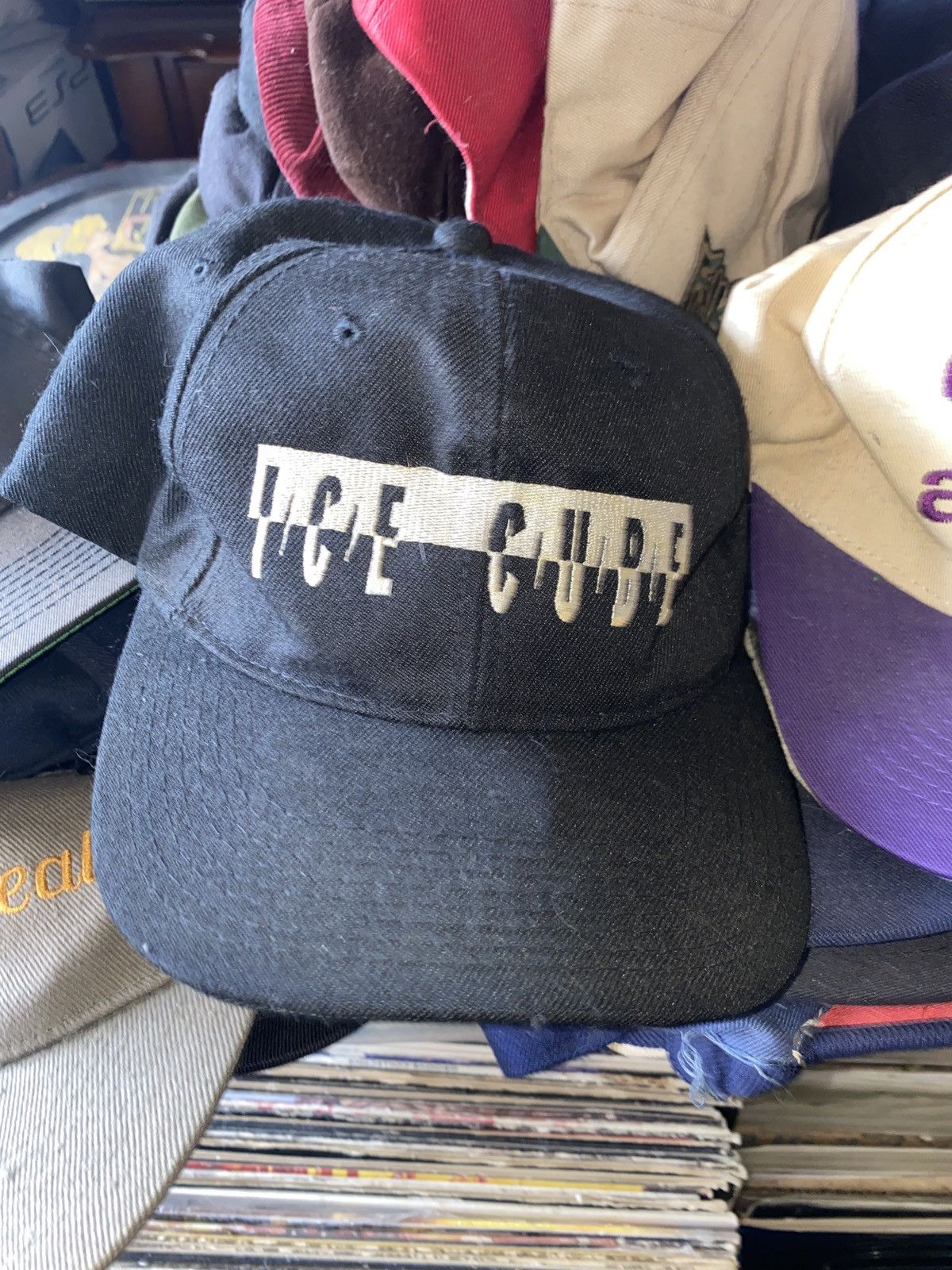 Band Tees × Rap Tees × Vintage Ice cube priority records 1990s young an hat company used Size ONE SIZE - 1 Thumbnail