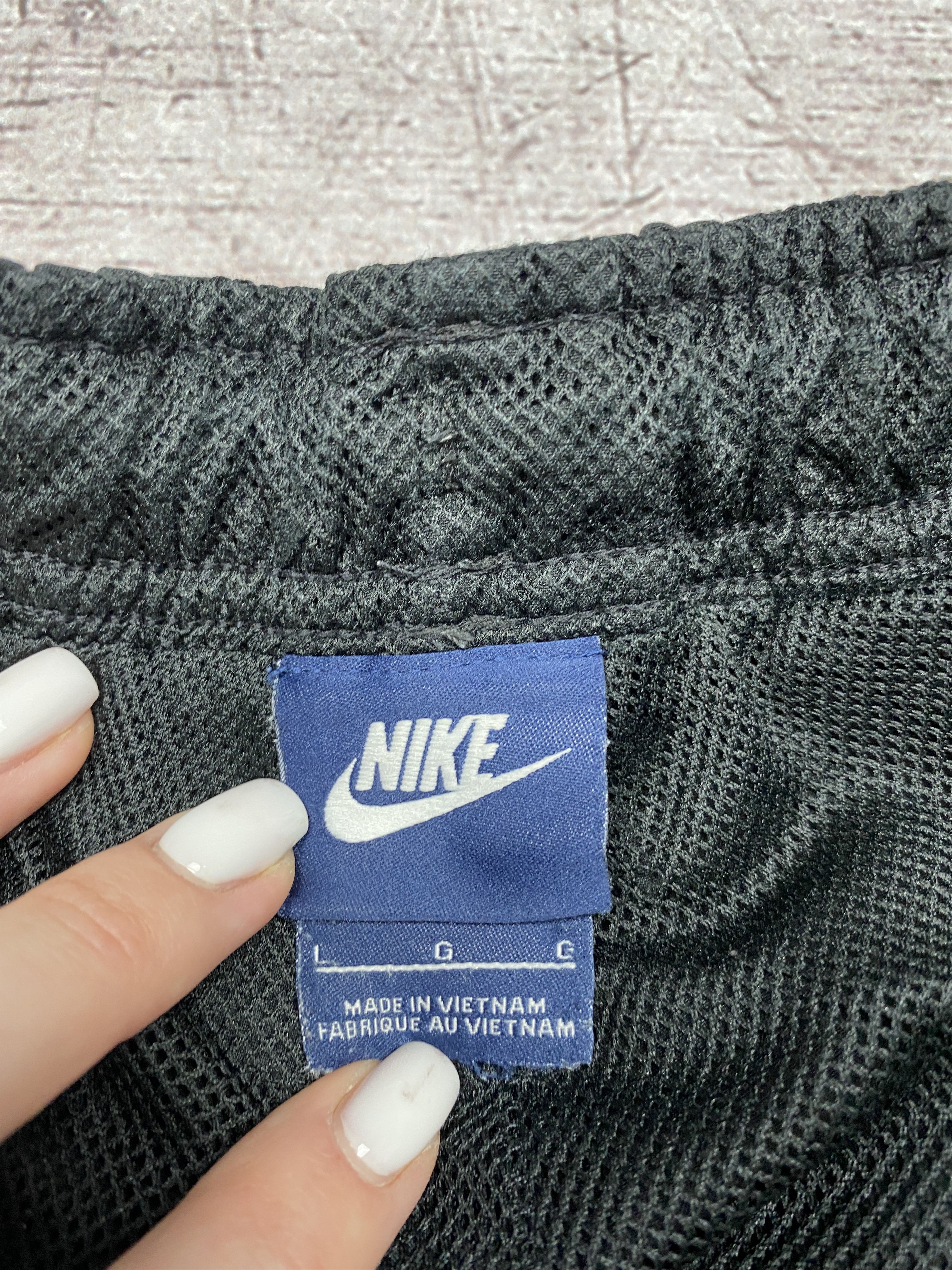 Nike × Vintage Nike Vintage Distressed Mens Nylon Track Pants Y2K Drill Size US 34 / EU 50 - 5 Thumbnail