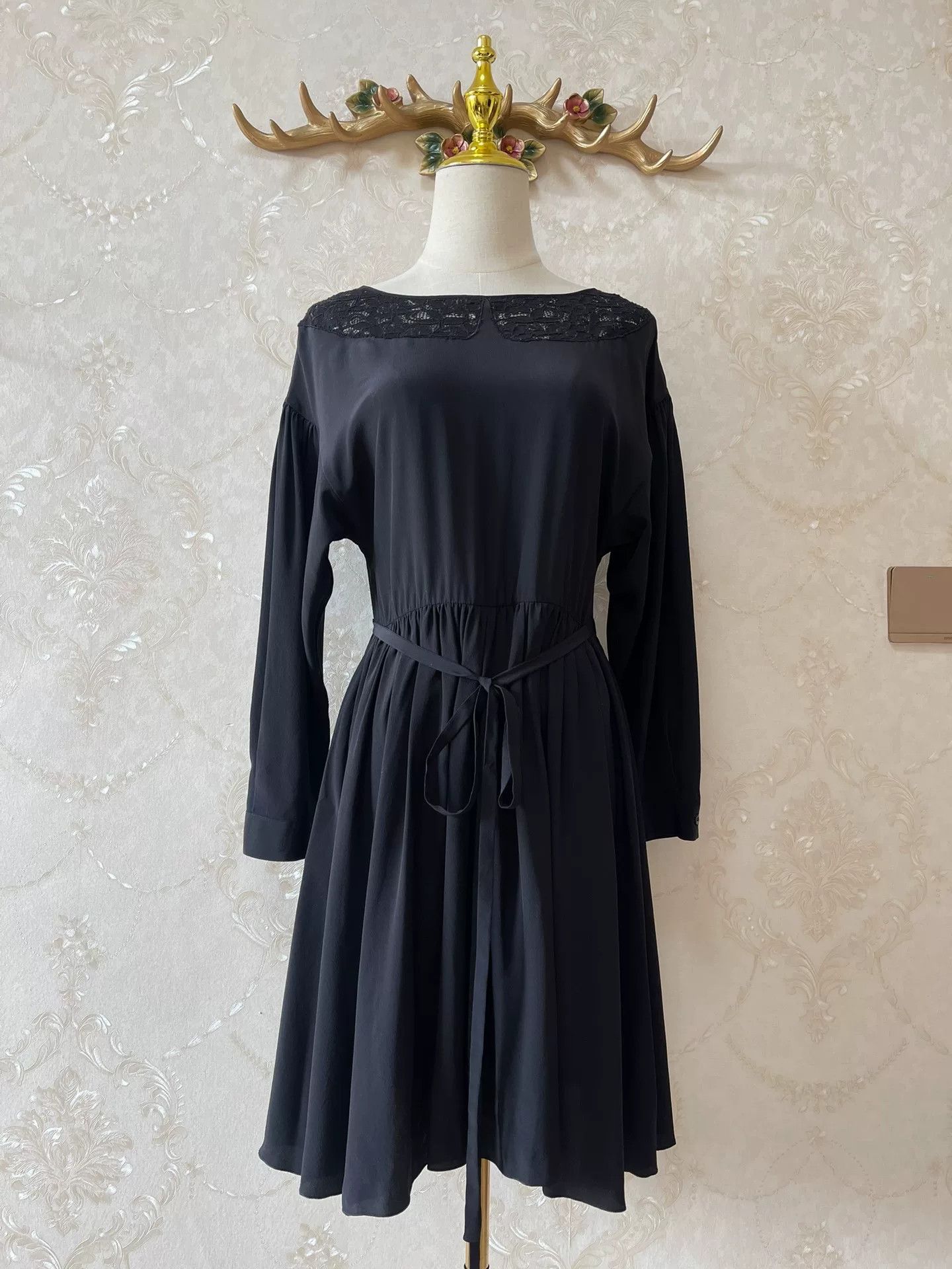 Miu Miu Miu Miu Runway Silk Lace Dress Size S / US 4 / IT 40 - 1 Thumbnail