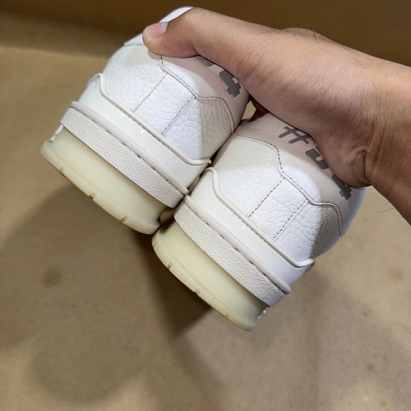 Louis Vuitton Louis Vuitton Low-top Trainer Sneakers in White - Size US 8.5 / EU 41-42 - 5 Thumbnail