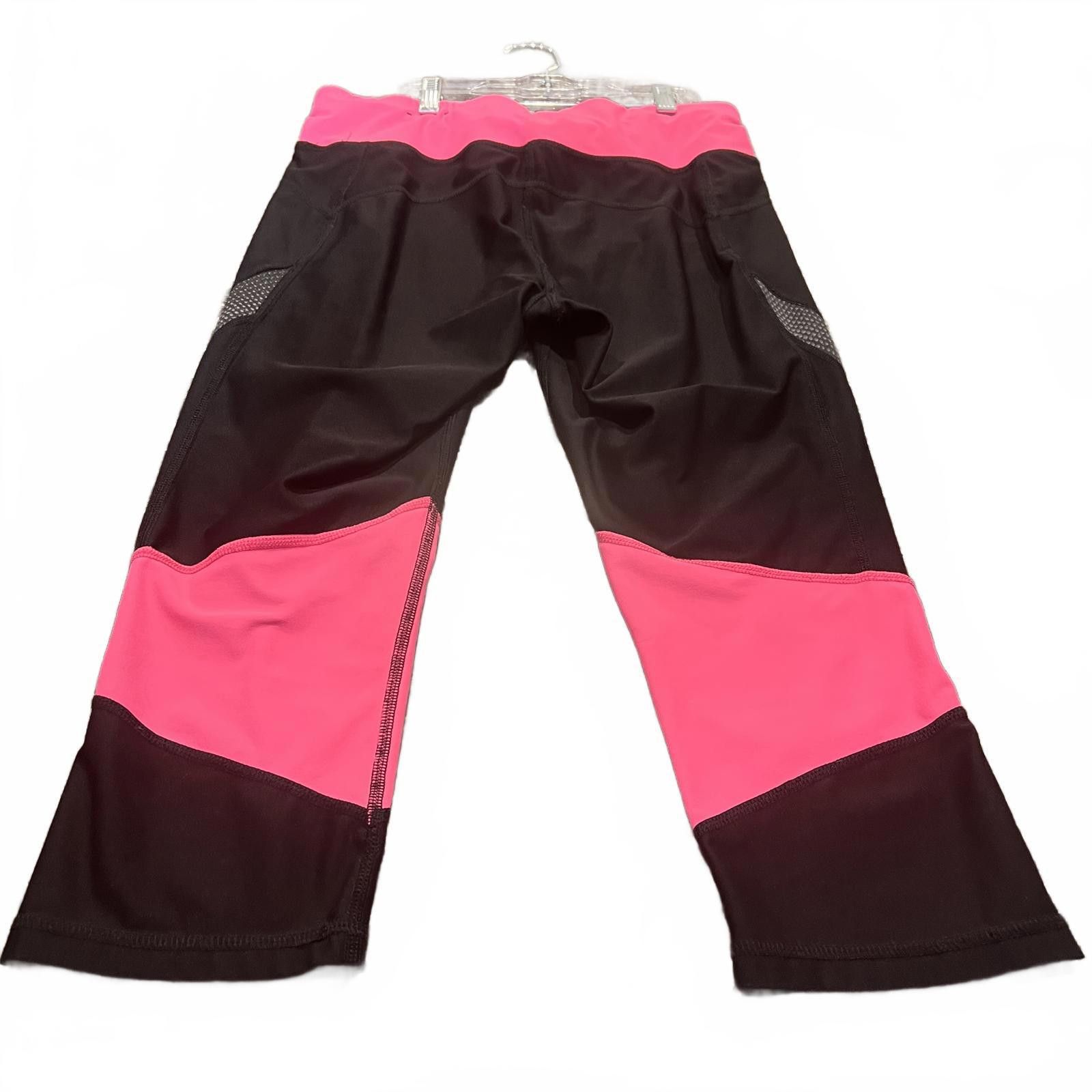 Other Women's Black and Pink Activewear Leggings Size 32" / US 10 / IT 46 - 3 Thumbnail