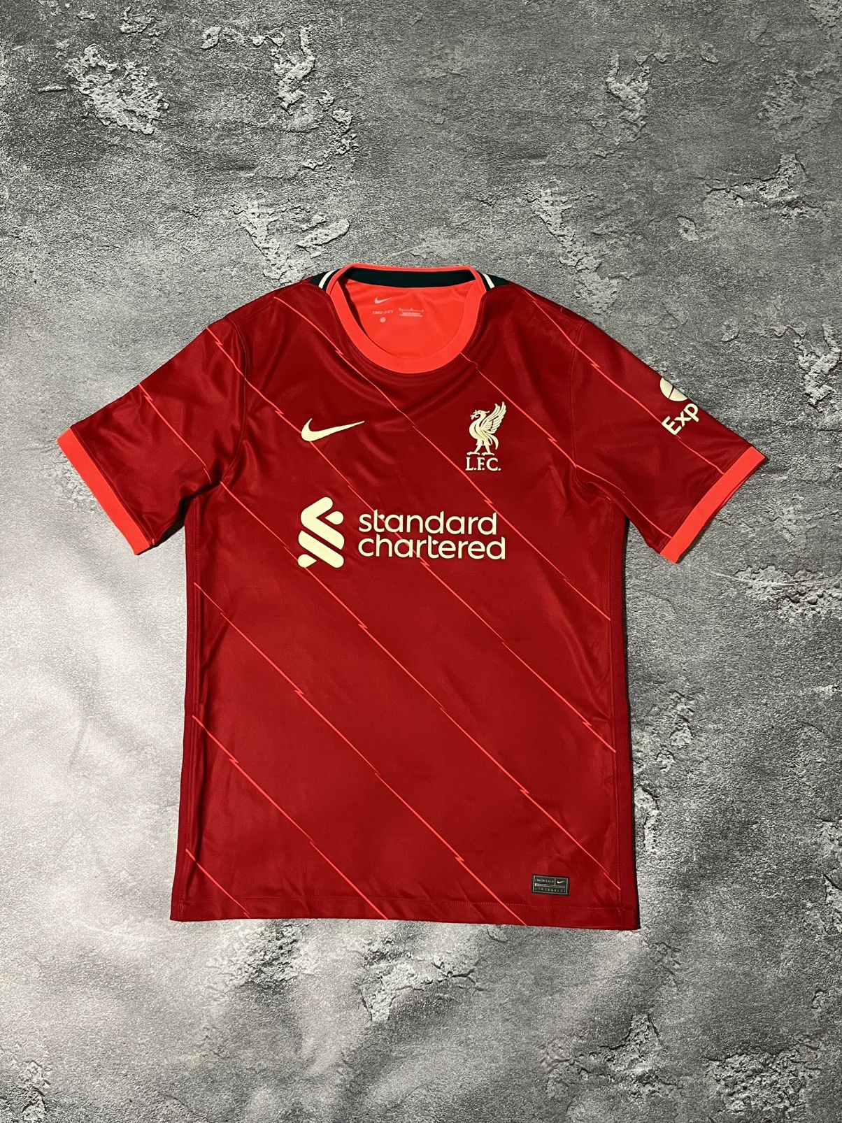 Nike Nike Liverpool 2021-2022 Home Soccer Jersey Shirt Size US M / EU 48-50 / 2 - 1 Thumbnail