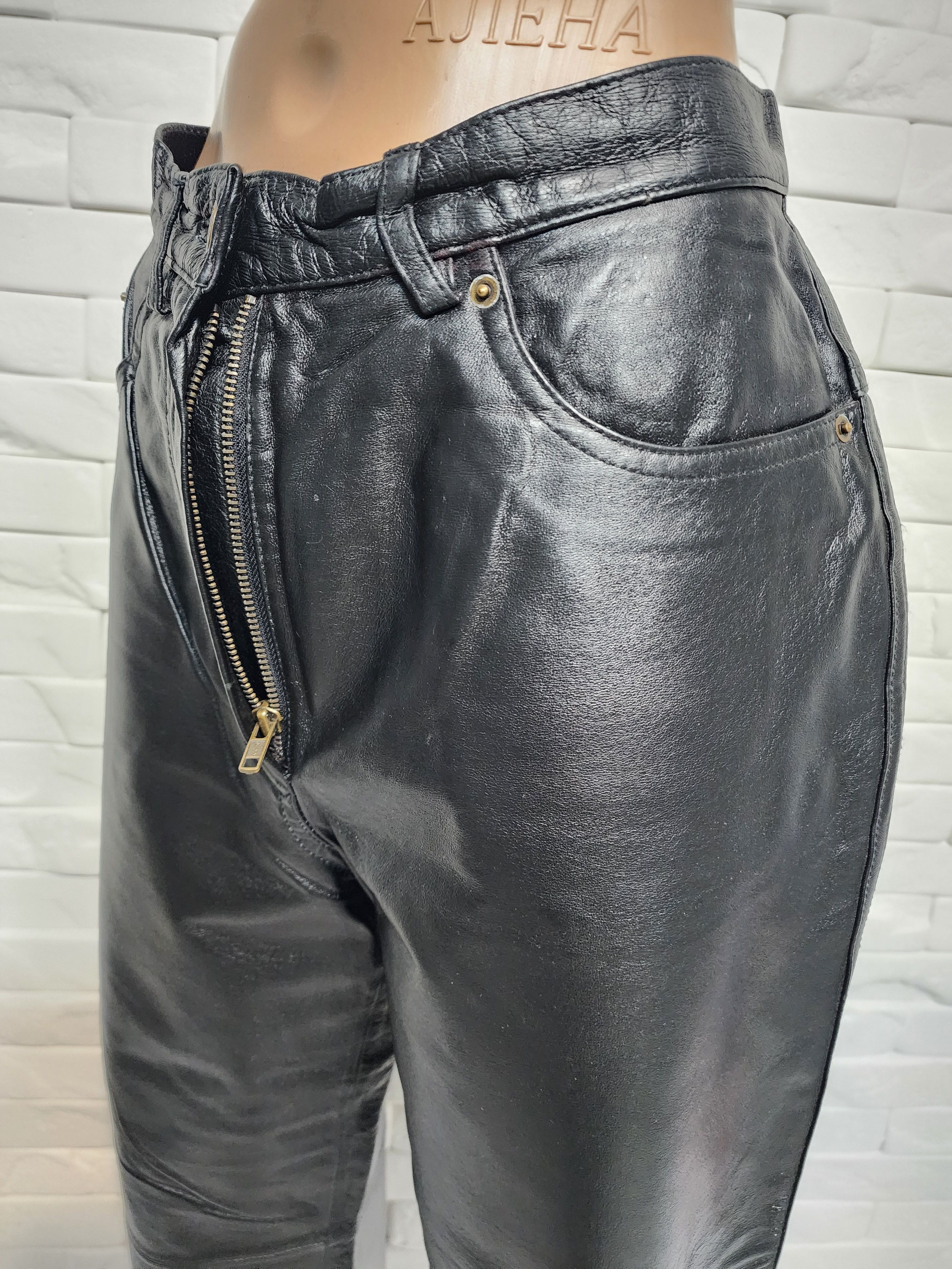 Genuine Leather Black Leather Pants: Elegant High Waist Trousers Size 30" / US 8 / IT 44 - 4 Thumbnail