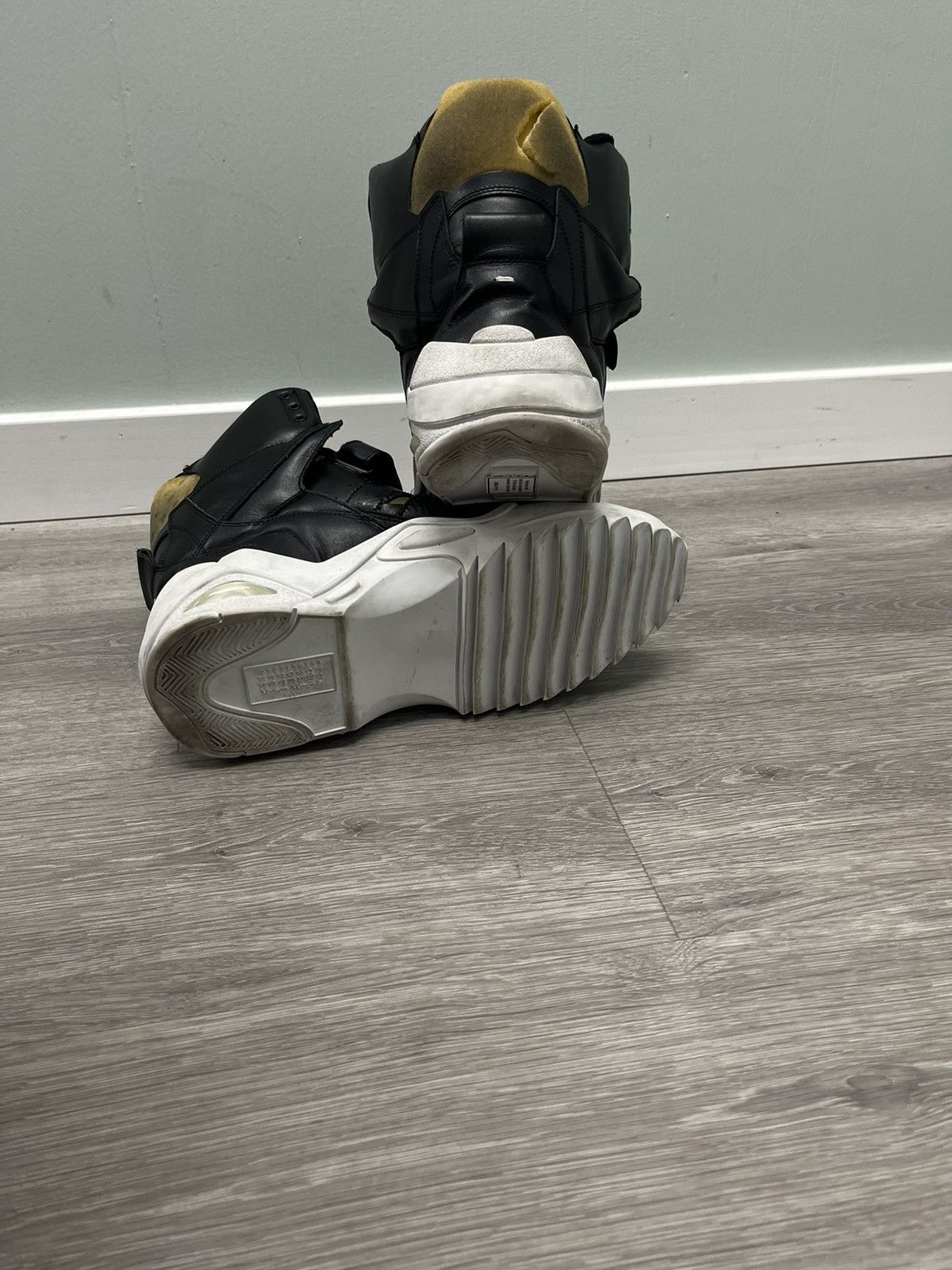 Maison Margiela Deconstructed High Top Trainers. 42 Size US 9 / EU 42 - 16 Thumbnail
