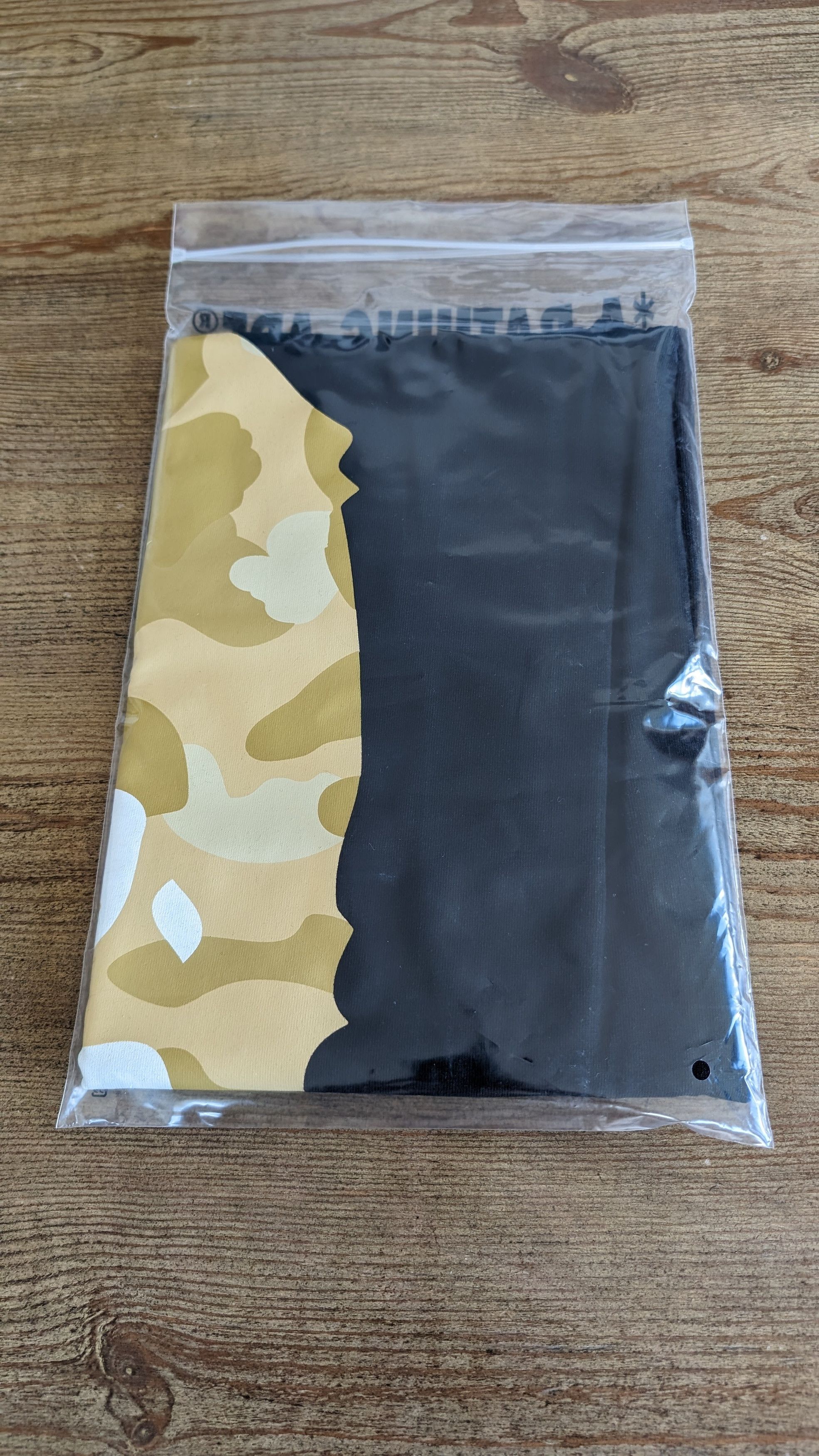 Bape Color Camo Side Big Ape Head Tee Size US XL / EU 56 / 4 - 4 Thumbnail
