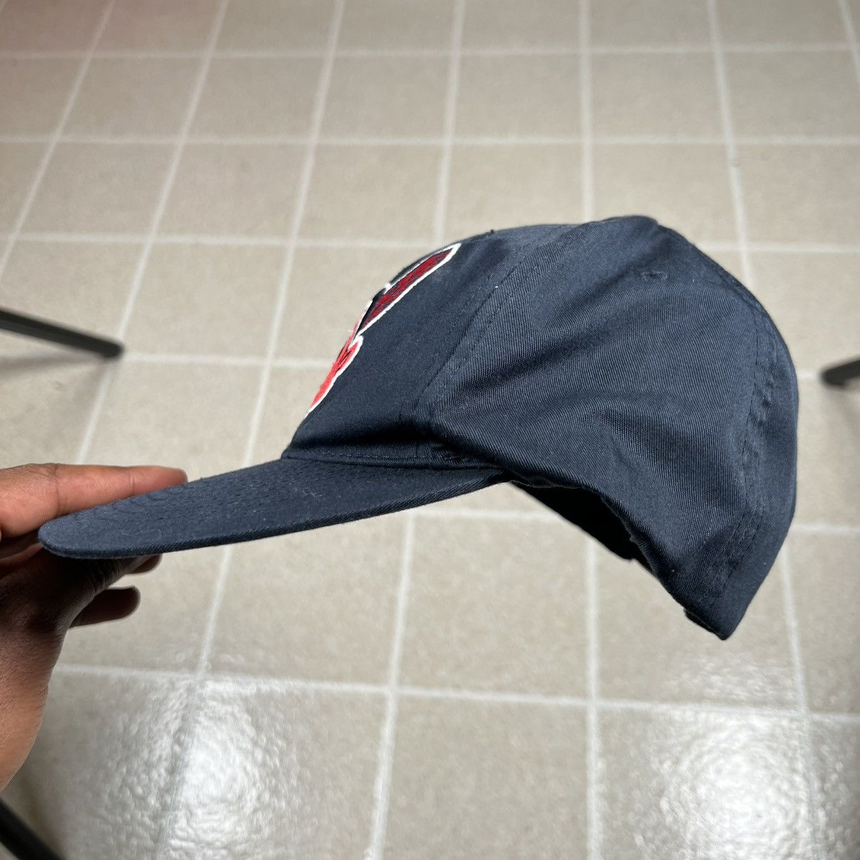 Vintage Cleveland Indians MLB Snapback Baseball Cap Navy Vintage Size ONE SIZE - 2 Thumbnail