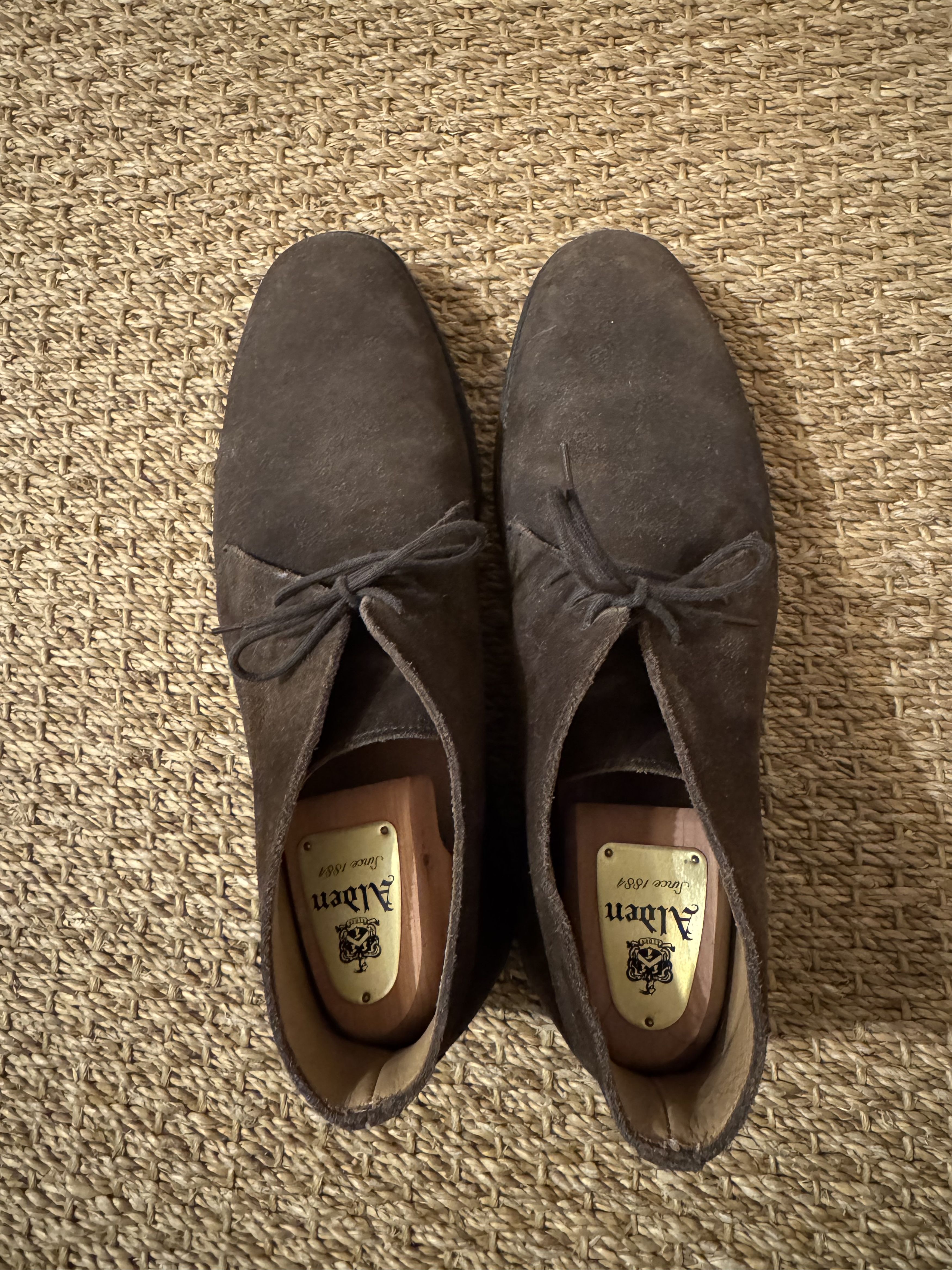 Crockett & Jones Crockett & Jones Chiltern Chukka - Dark Brown Suede Size US 11 / EU 44 - 2 Thumbnail