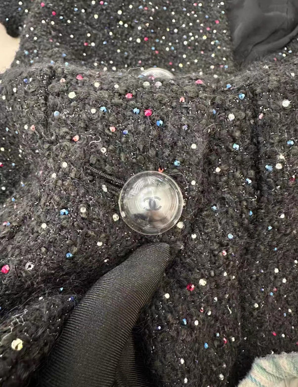 Chanel Chanel runway center long coat J38 Size XS / US 0-2 / IT 36-38 - 6 Thumbnail