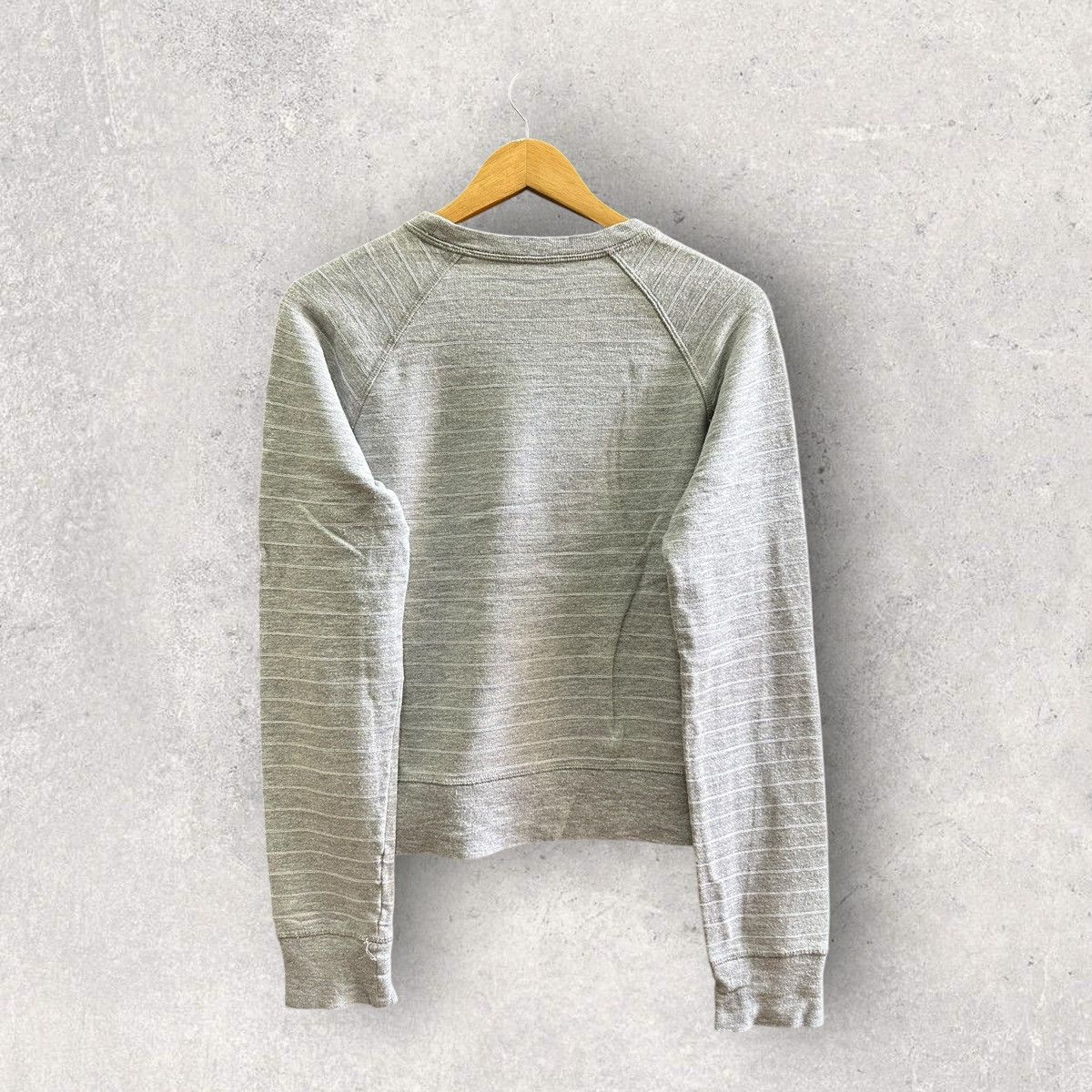 Dsquared2 × Vintage Vintage DsQuared2 Grey Sweatshirt Women Made In Italy Size M Size M / US 6-8 / IT 42-44 - 7 Thumbnail