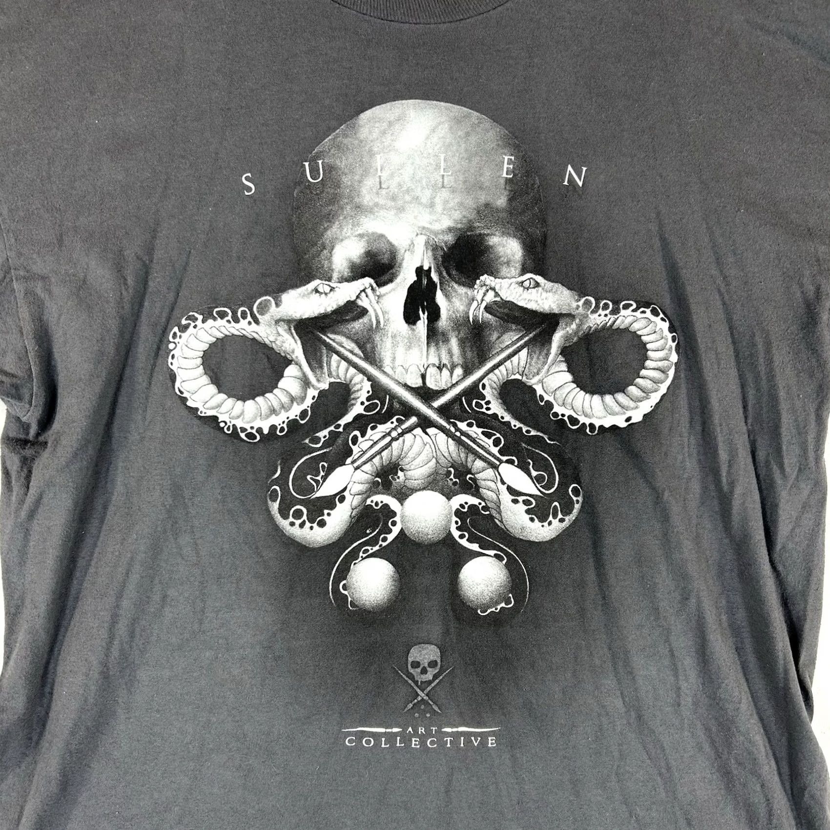 Vintage Sullen Art Collective T-Shirt Mens XL Short Sleeve Gray Kraken Skull Graphic Tee Size US XL / EU 56 / 4 - 2 Thumbnail