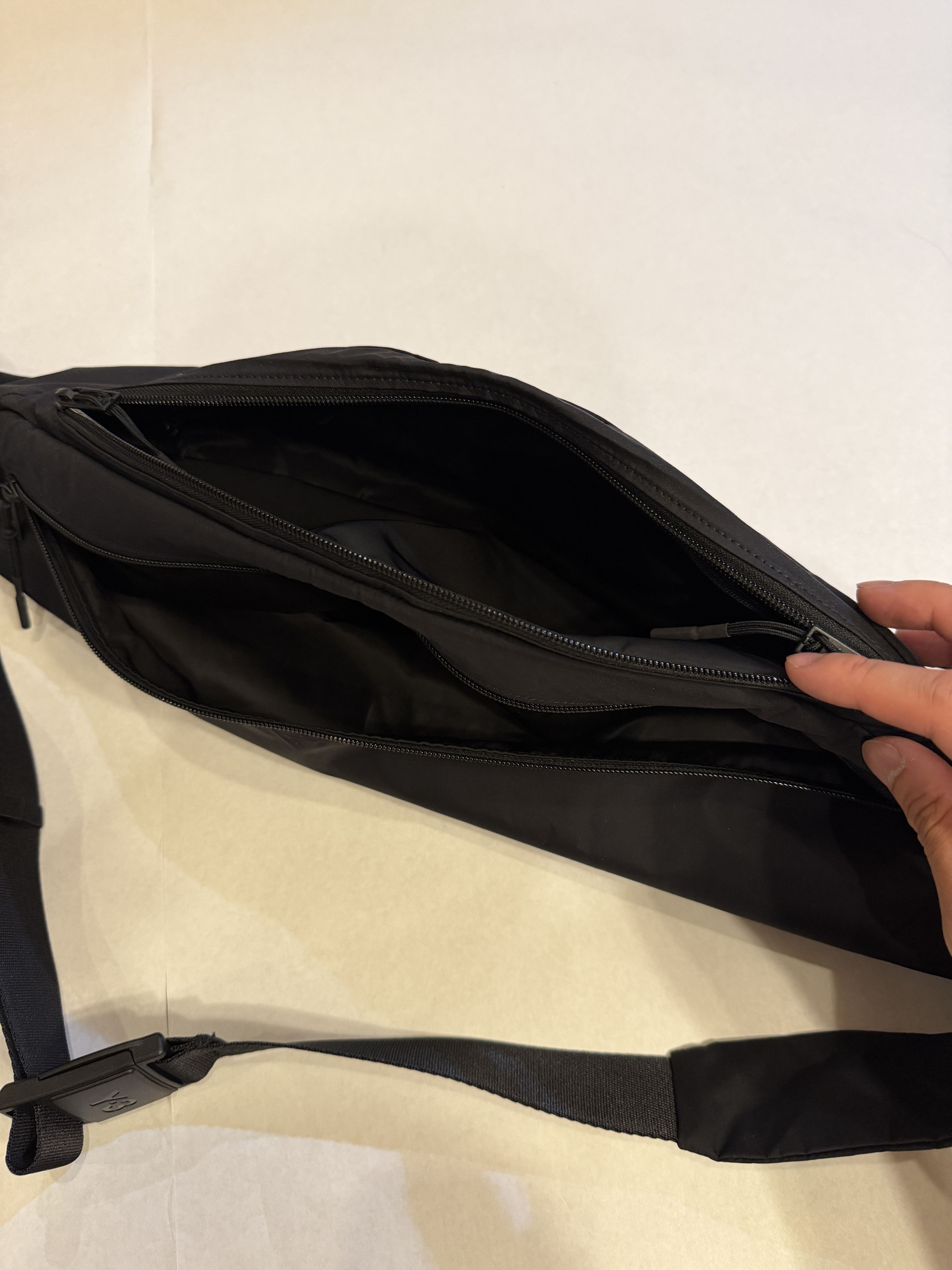 Y-3 Black Crossbody Bag Size ONE SIZE - 5 Thumbnail