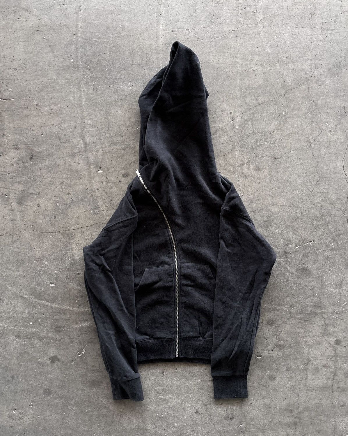 Japanese Brand Rick Owens Style Vkei Vampire Assymetrical Zip Up Hoodie Size US M / EU 48-50 / 2 - 1 Thumbnail