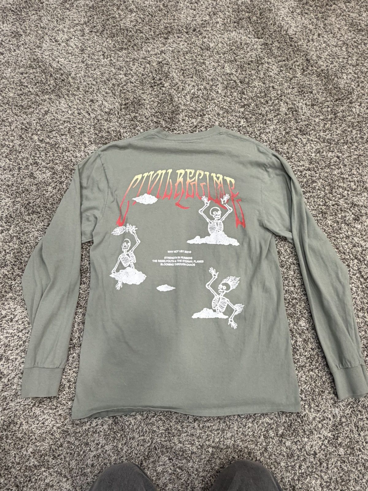 Civil Regime Civil Regime “Why Not Us?” Long sleeve Size US L / EU 52-54 / 3 - 2 Thumbnail