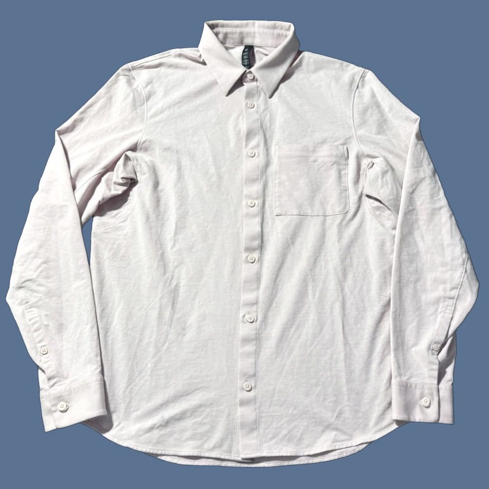 Lululemon VINTAGE Lululemon Button-Up Shirt Mens M Pink Long Sleeve Pocket Shirt Regular Fit Size US M / EU 48-50 / 2 - 1 Thumbnail