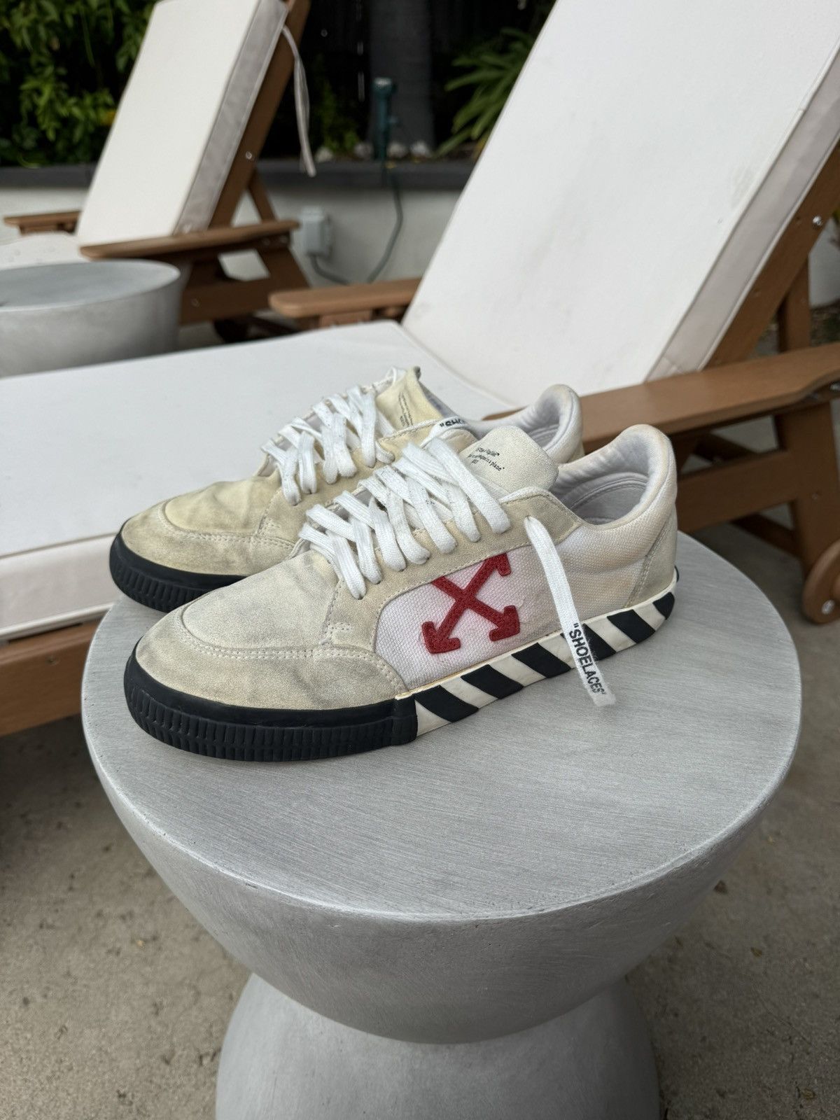Off-White Off white sneakers Size US 9.5 / EU 42-43 - 1 Thumbnail